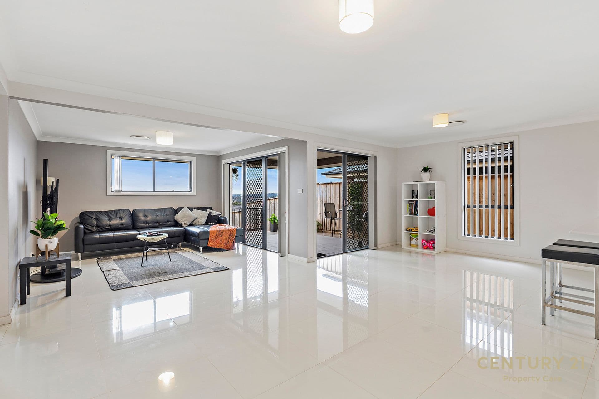70 Pendergast Ave, Minto, NSW, 2566, Minto - Thumbnail 3