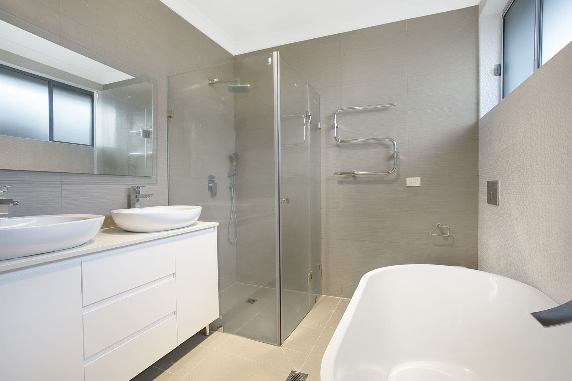 14 Selkirk Street, St Andrews, NSW, 2566, St Andrews - Thumbnail 5