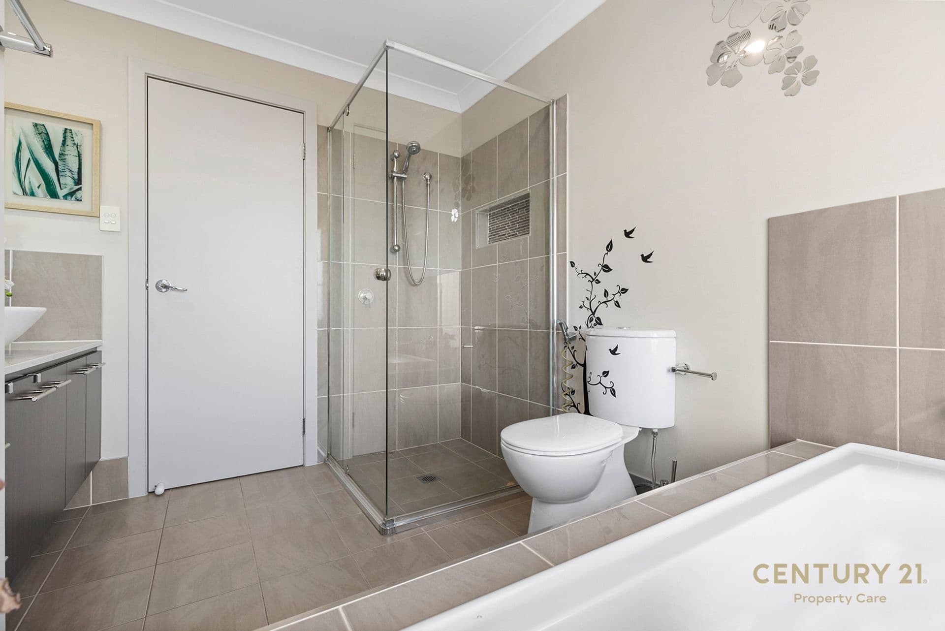 23  Macedon St, Minto, NSW, 2566, Minto - Thumbnail 5