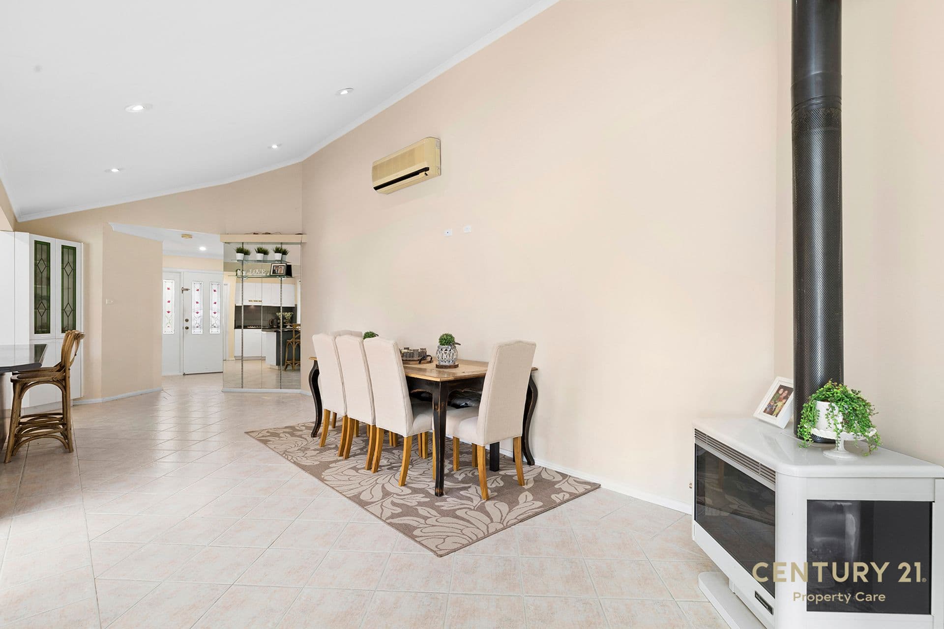 7 Oriole Pl, Ingleburn, NSW, 2565, Ingleburn - Thumbnail 5