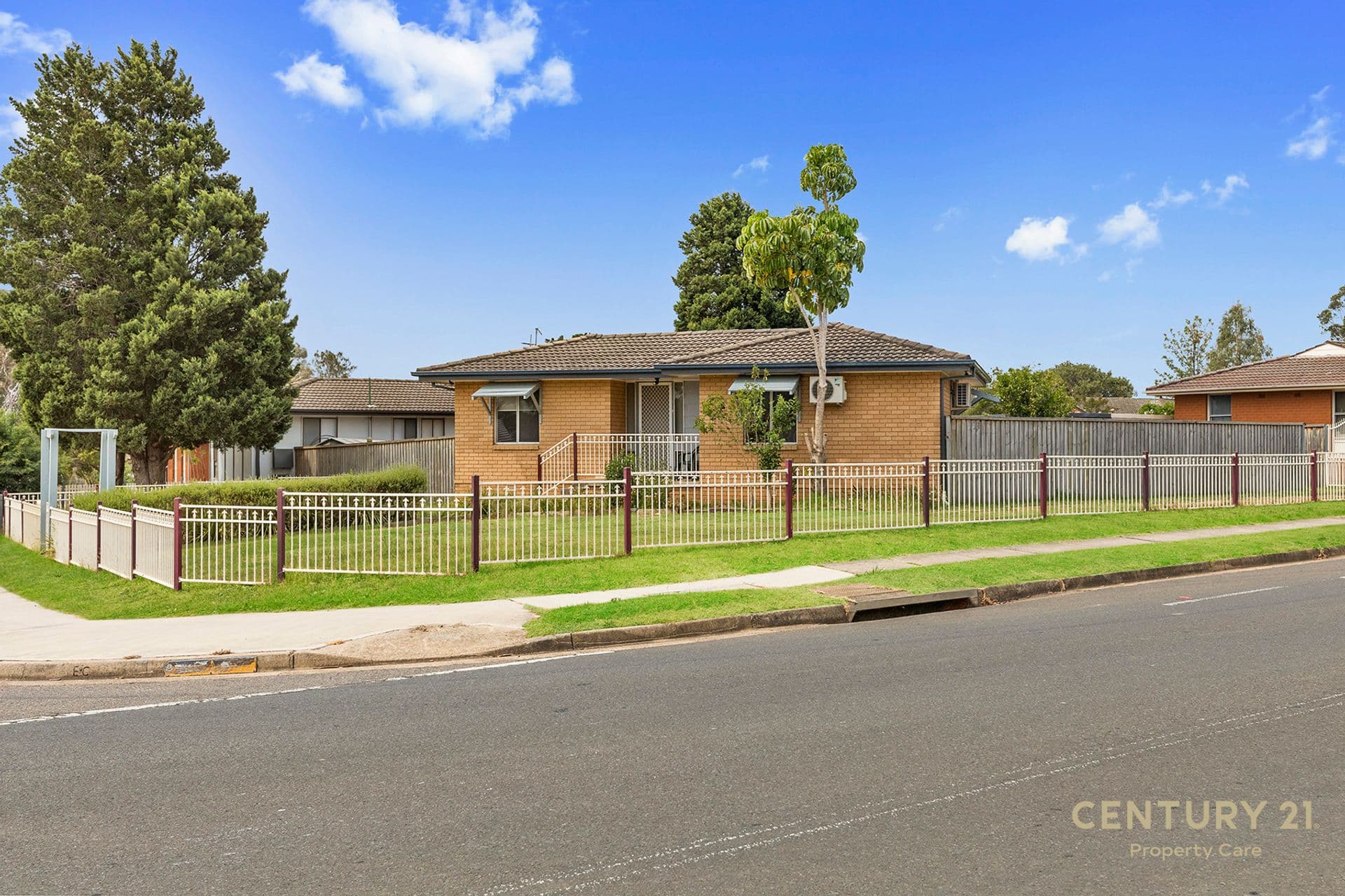 60 Peppin Cres, Airds, NSW, 2560, Airds - Thumbnail 2