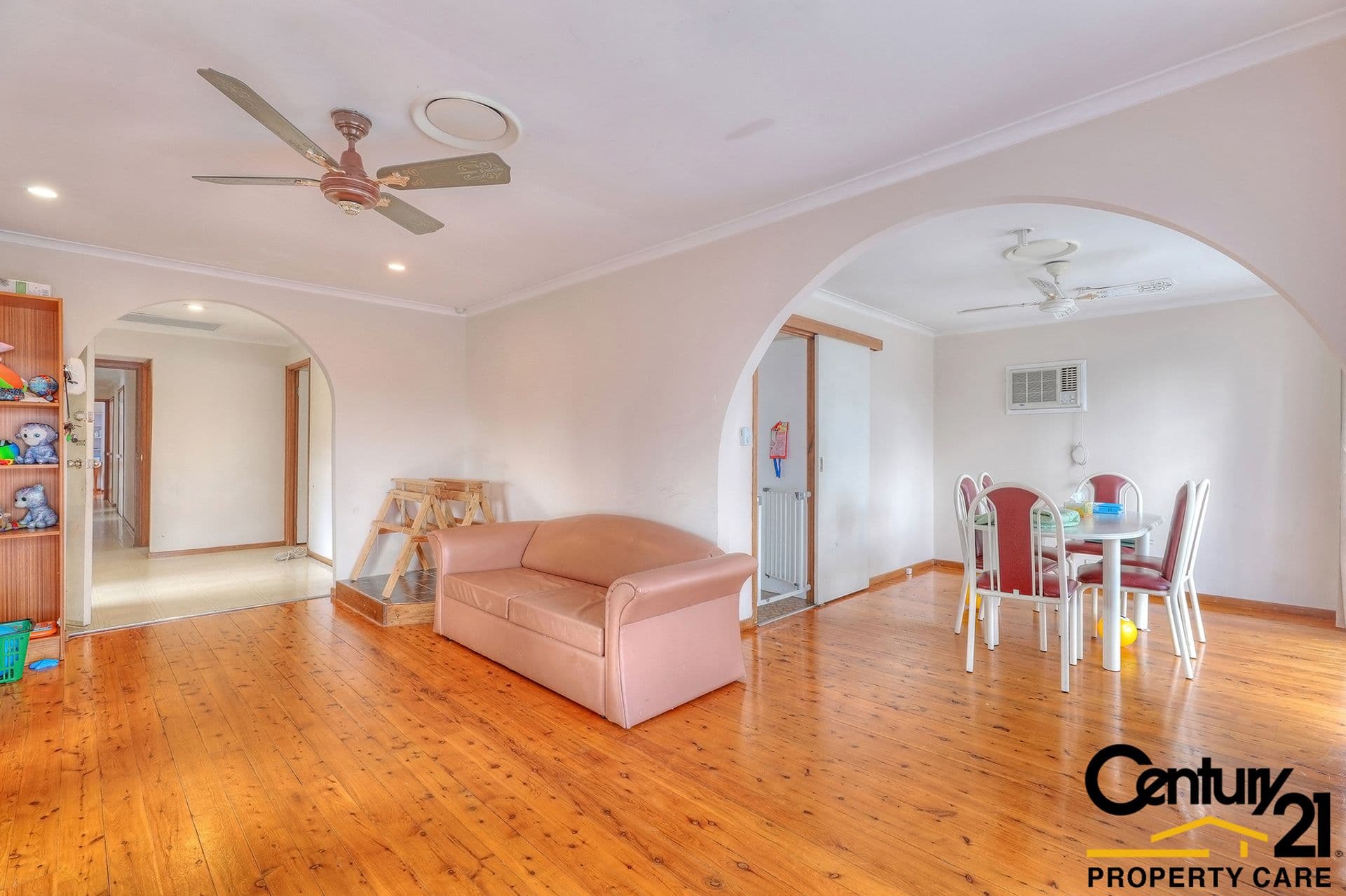 52 Minto Rd, Minto, NSW, 2566, Minto - Thumbnail 4