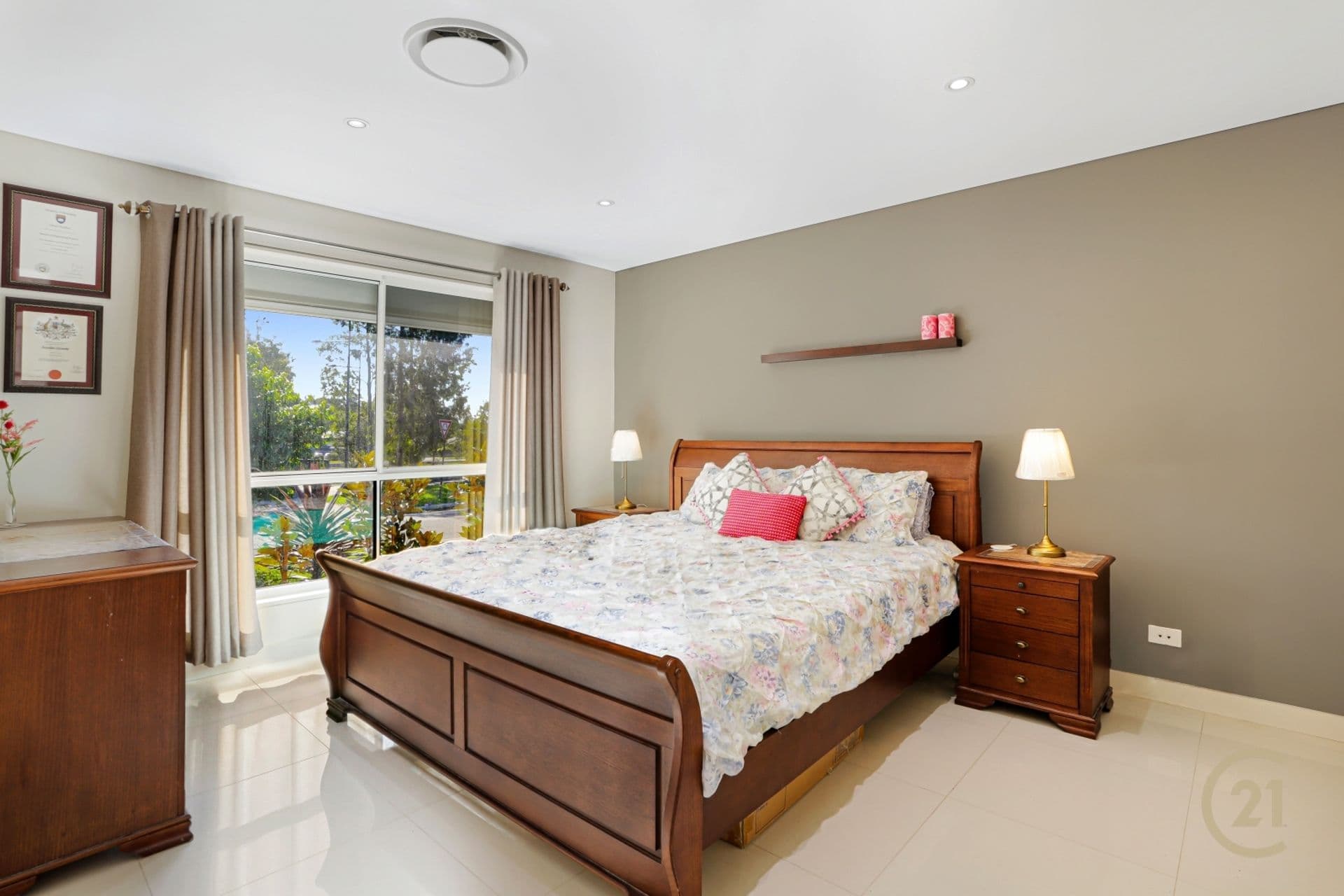 10 Ellery St, Minto, NSW, 2566, Minto - Thumbnail 3