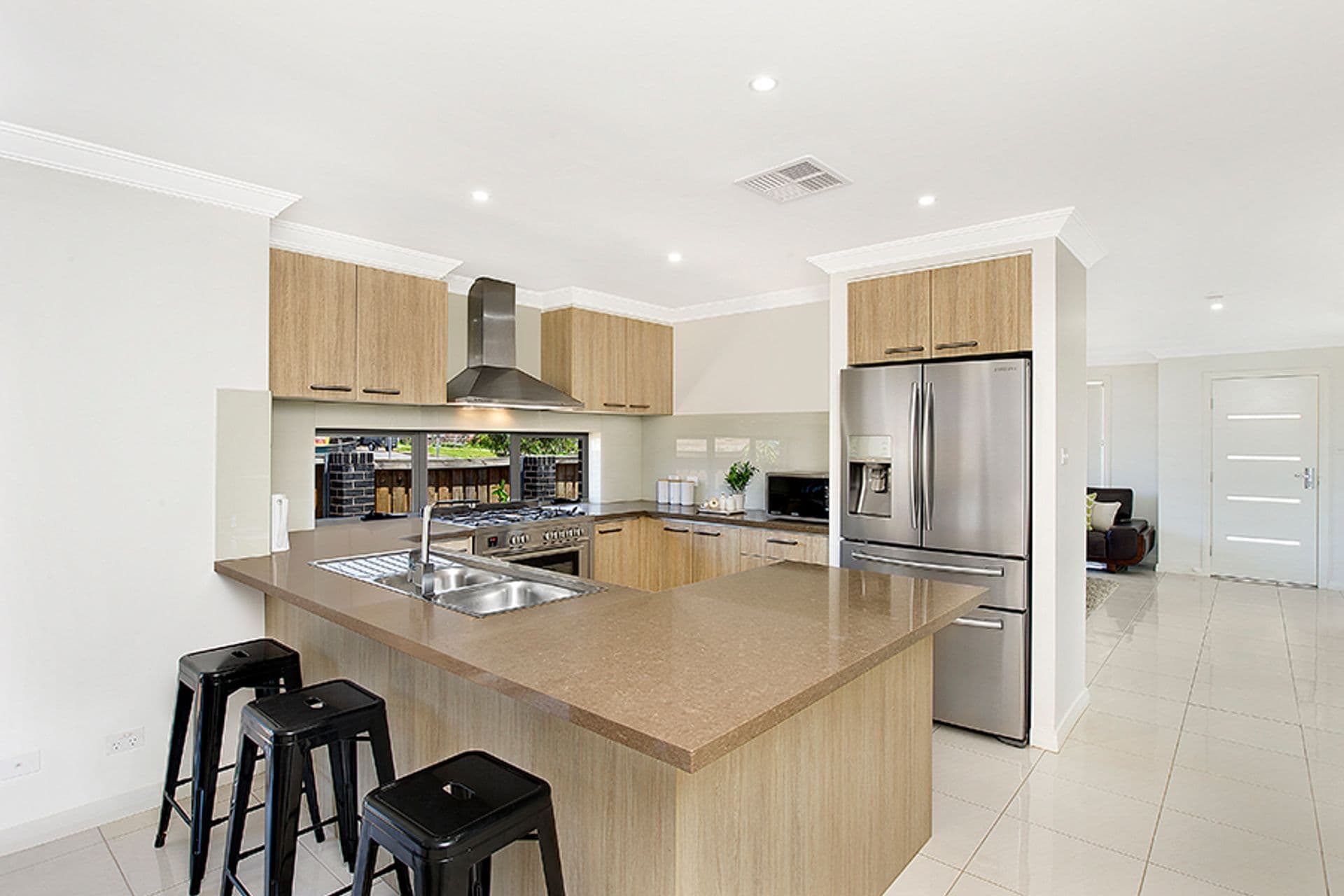 14 Tamborine Drive, Minto, NSW, 2566, Minto - Thumbnail 2