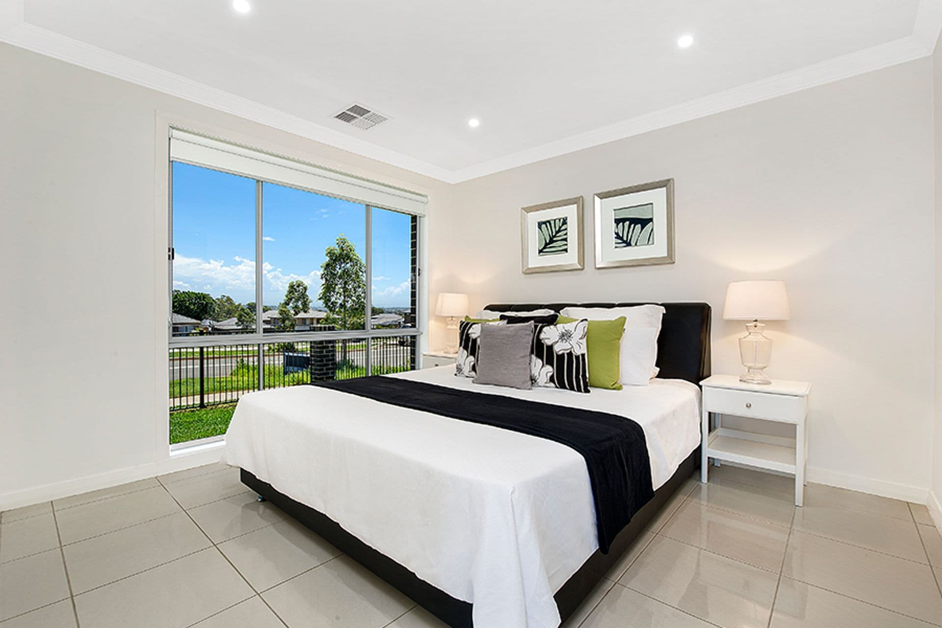 14 Tamborine Drive, Minto, NSW, 2566, Minto - Thumbnail 4