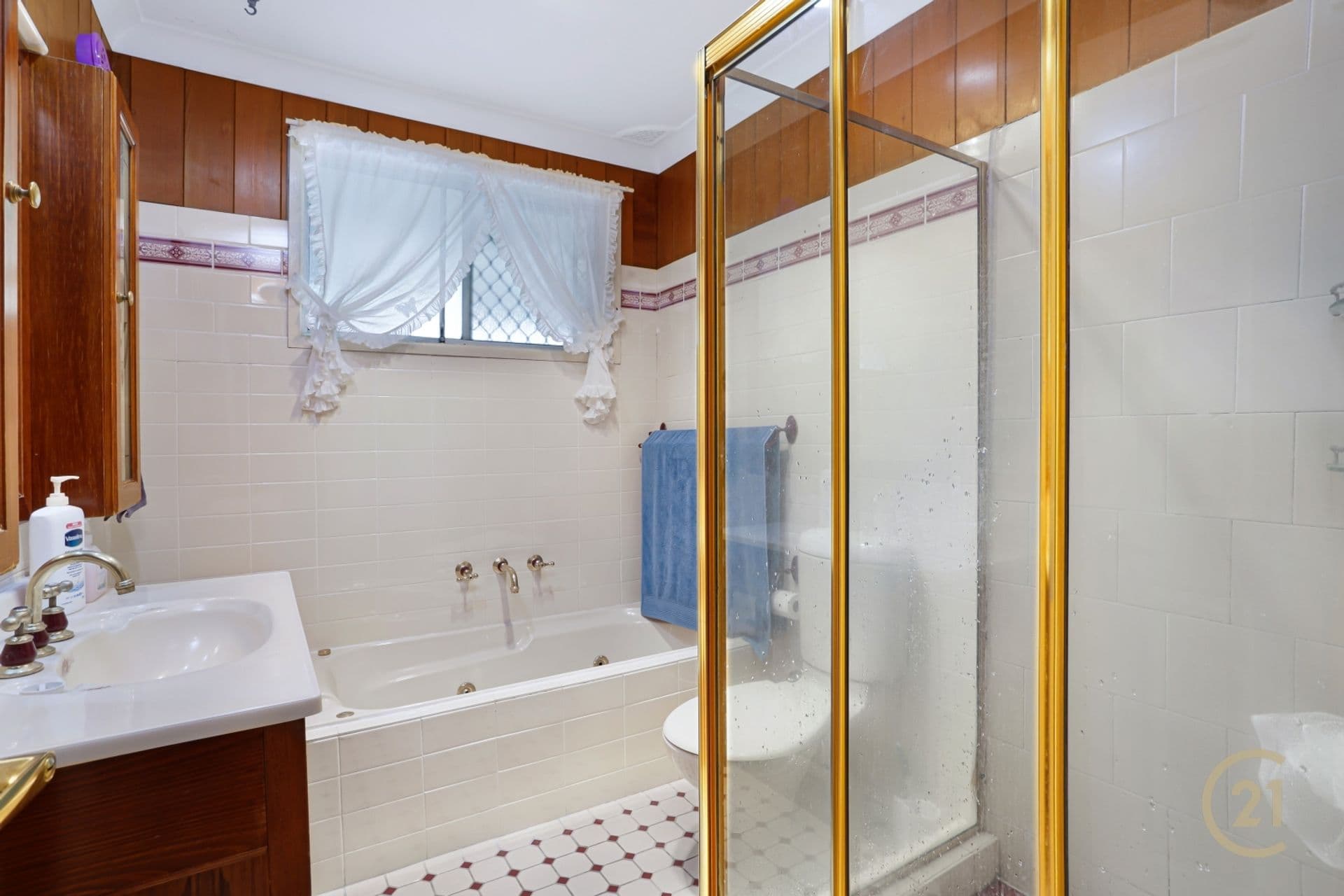 22 Fenton Cres, Minto, NSW, 2566, Minto - Thumbnail 5