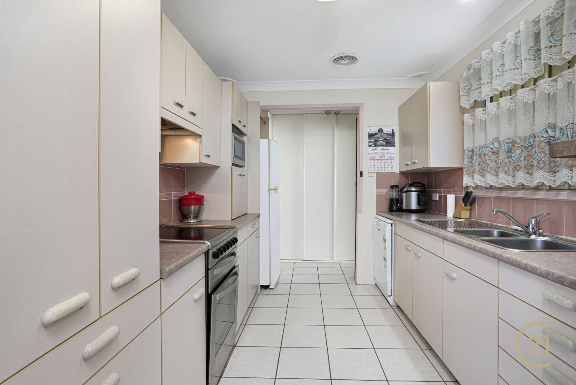 22 Fenton Cres, Minto, NSW, 2566, Minto - Thumbnail 2