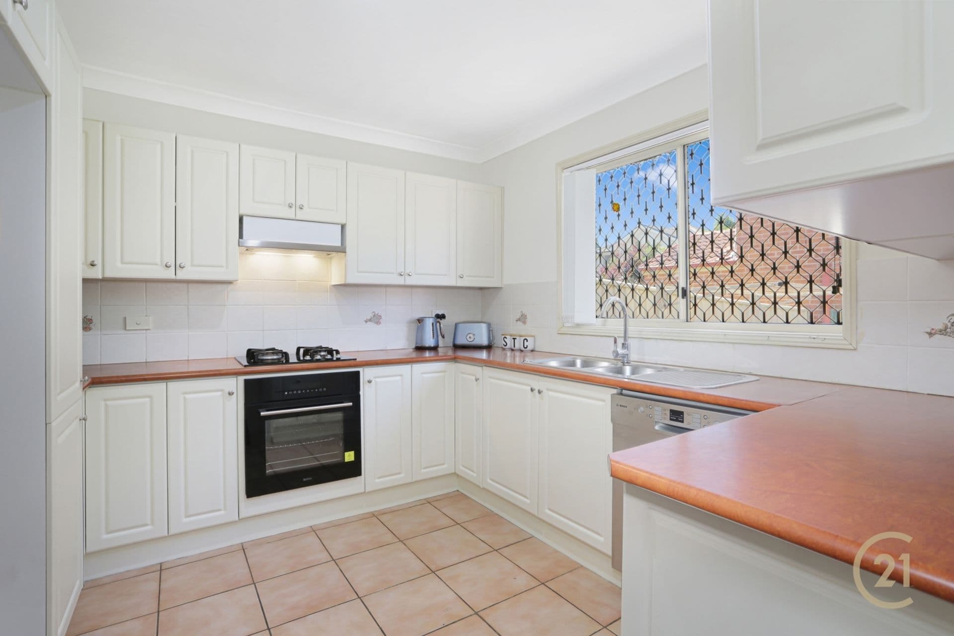 2/14-16 Lewis Rd, Liverpool, NSW, 2170, Liverpool - Thumbnail 2