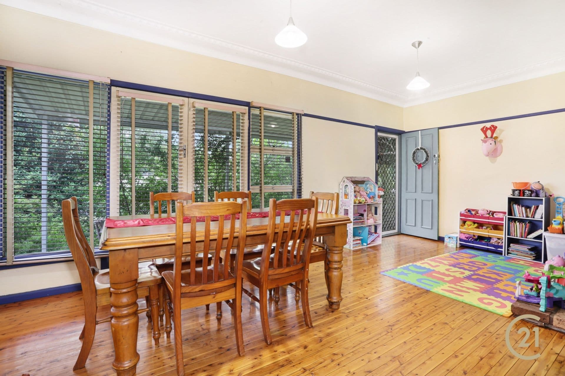 31 Alexander Cres, Macquarie Fields, NSW, 2564, Macquarie Fields - Thumbnail 5