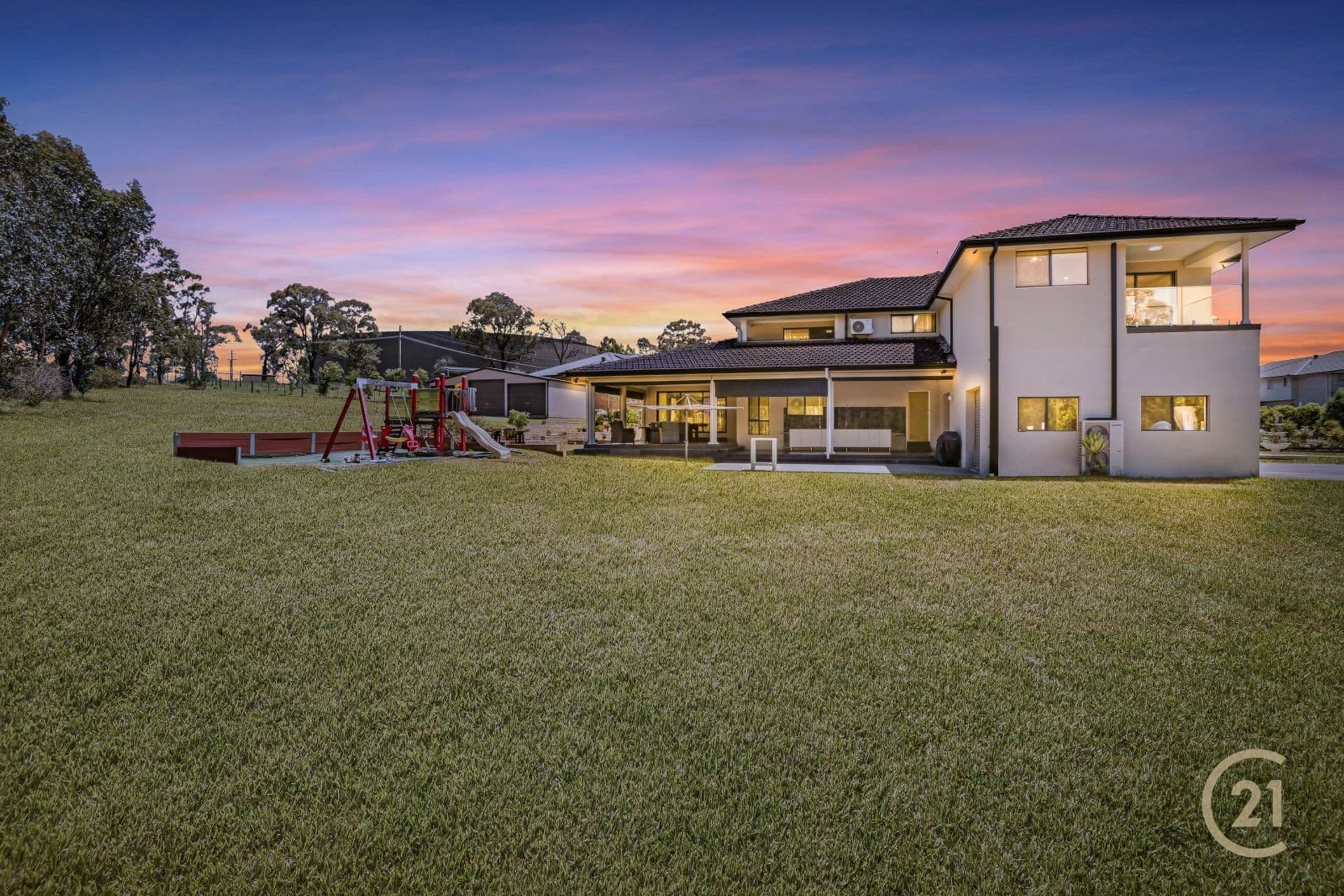15 Joseph Whitehouse Cl, Minto, NSW, 2566, Minto - Thumbnail 4