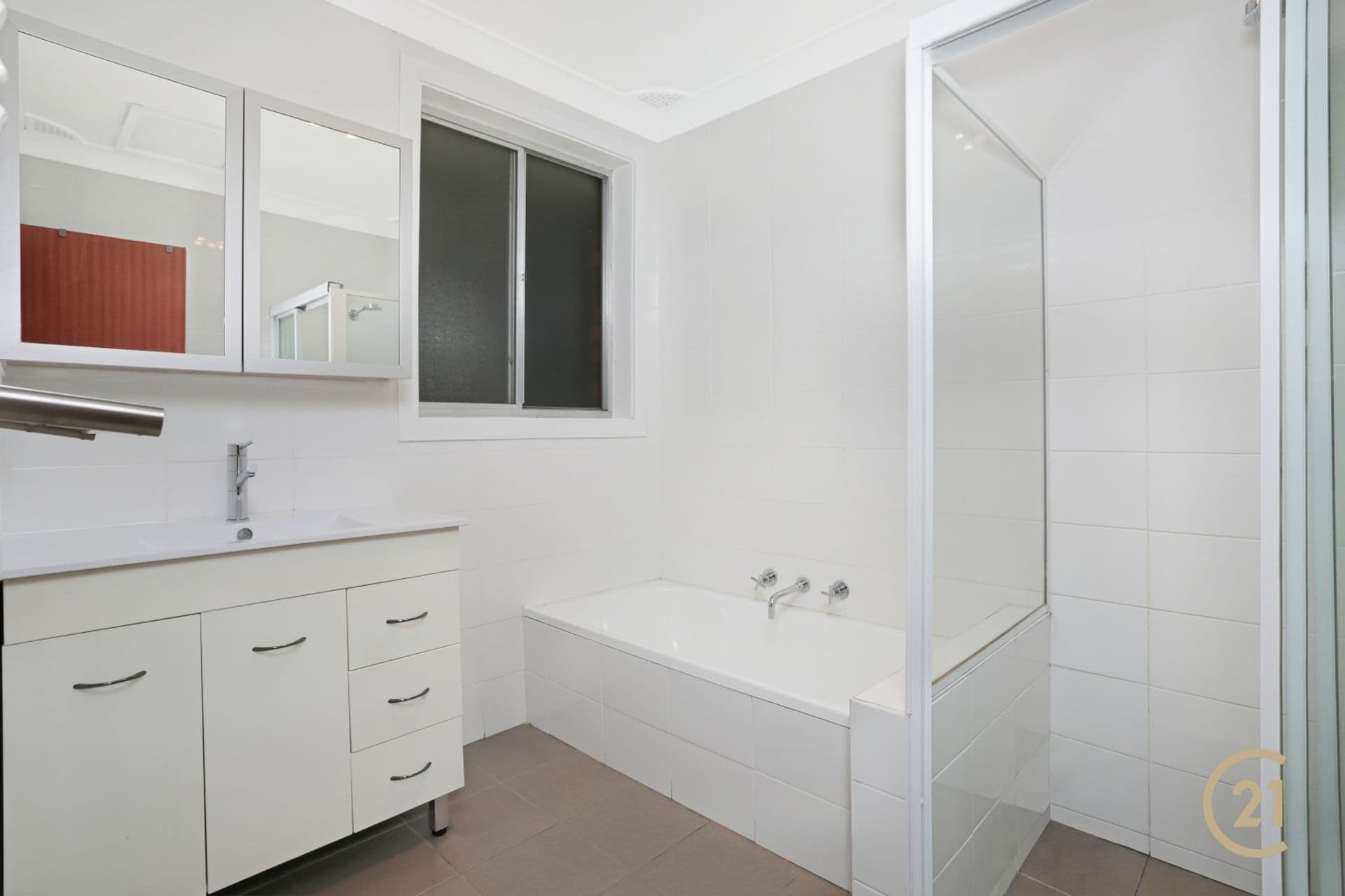 9 Derby Street, Minto, NSW, 2566, Minto - Thumbnail 5