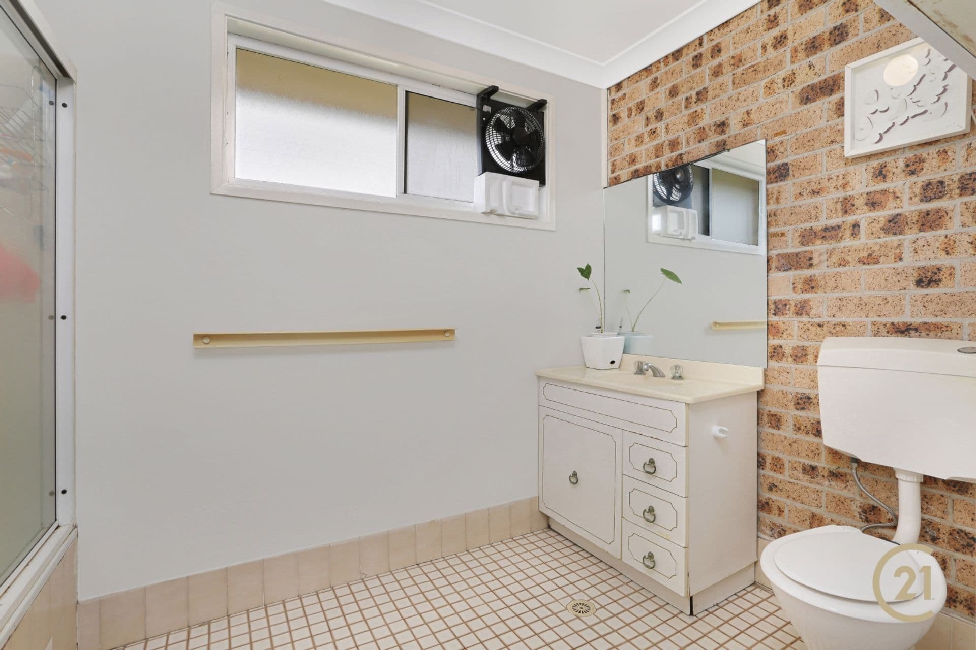 1/39-41 Cumberland Rd, Ingleburn, NSW, 2565, Ingleburn - Thumbnail 5