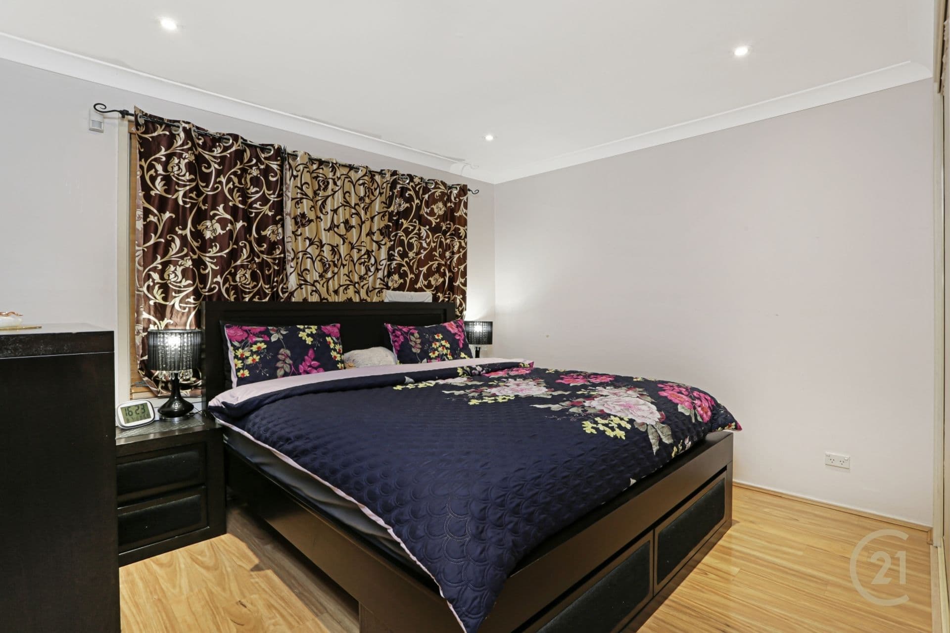21 Blackwood Avenue, Minto, NSW, 2566, Minto - Thumbnail 3