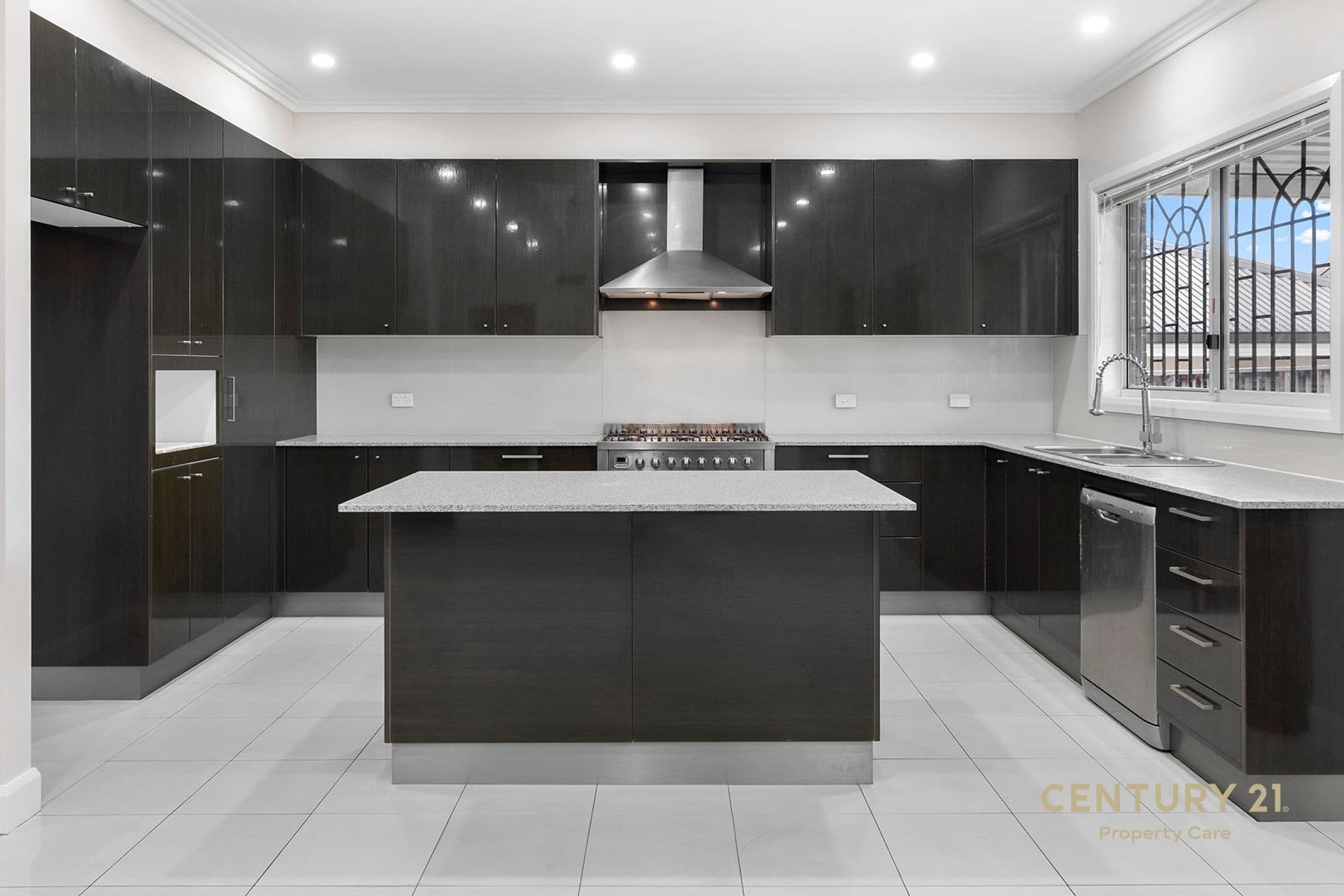 11 Parc Guell Drive, Campbelltown, NSW, 2560, Campbelltown - Thumbnail 8