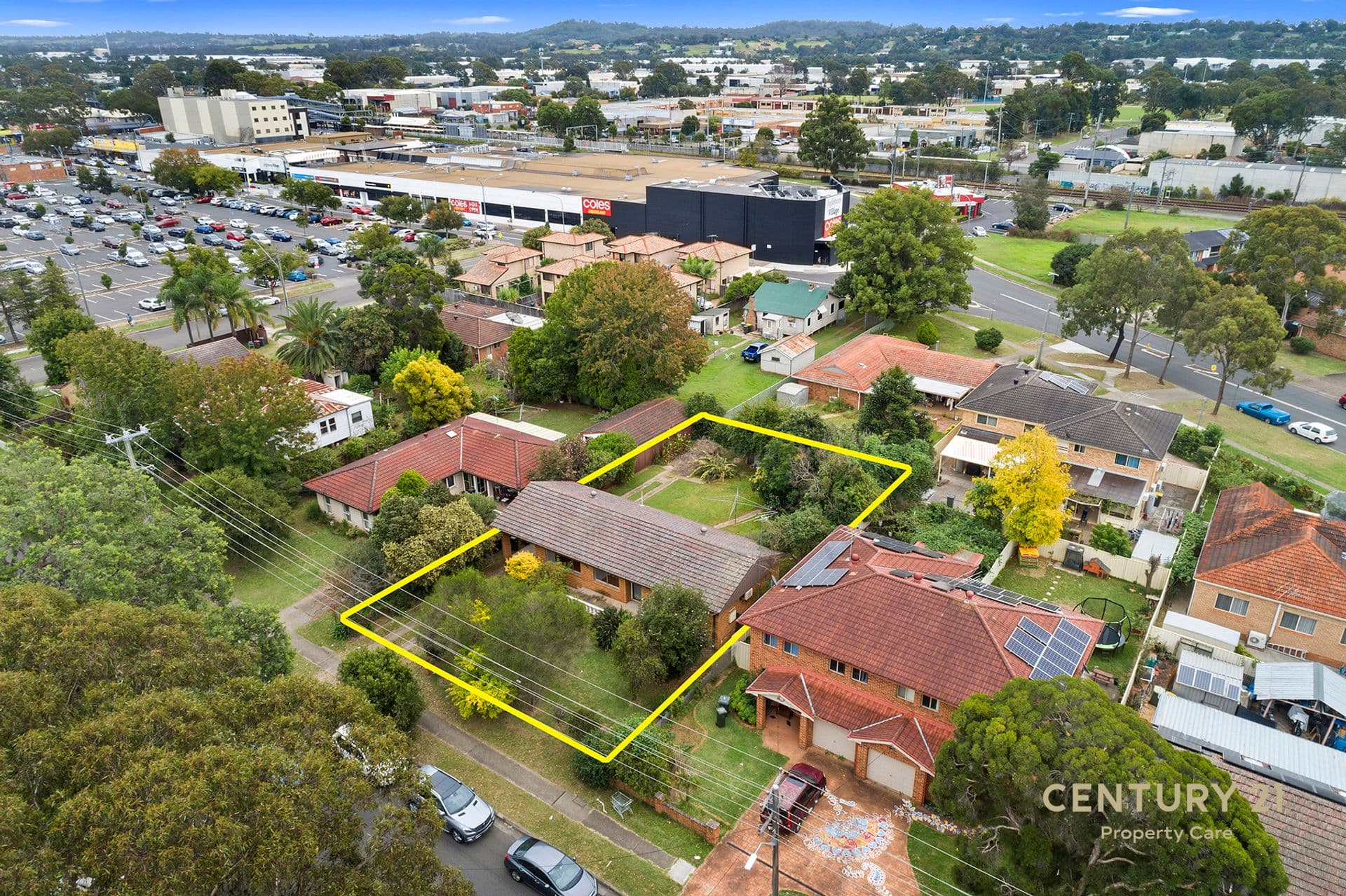 10 Carlisle Street, Ingleburn, NSW, 2565, Ingleburn - Thumbnail 2