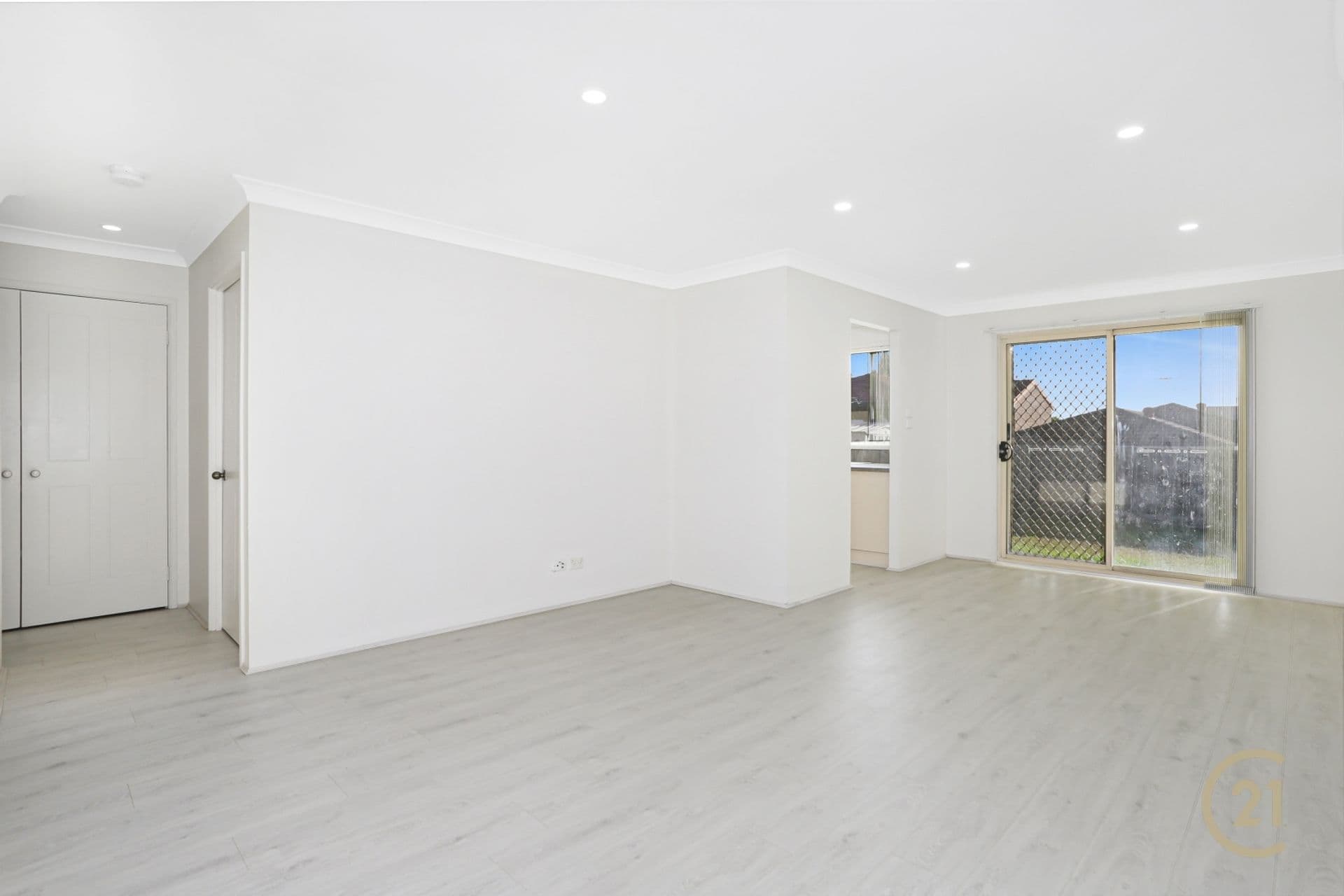 8 Smart Close, Minto, NSW, 2566, Minto - Thumbnail 4