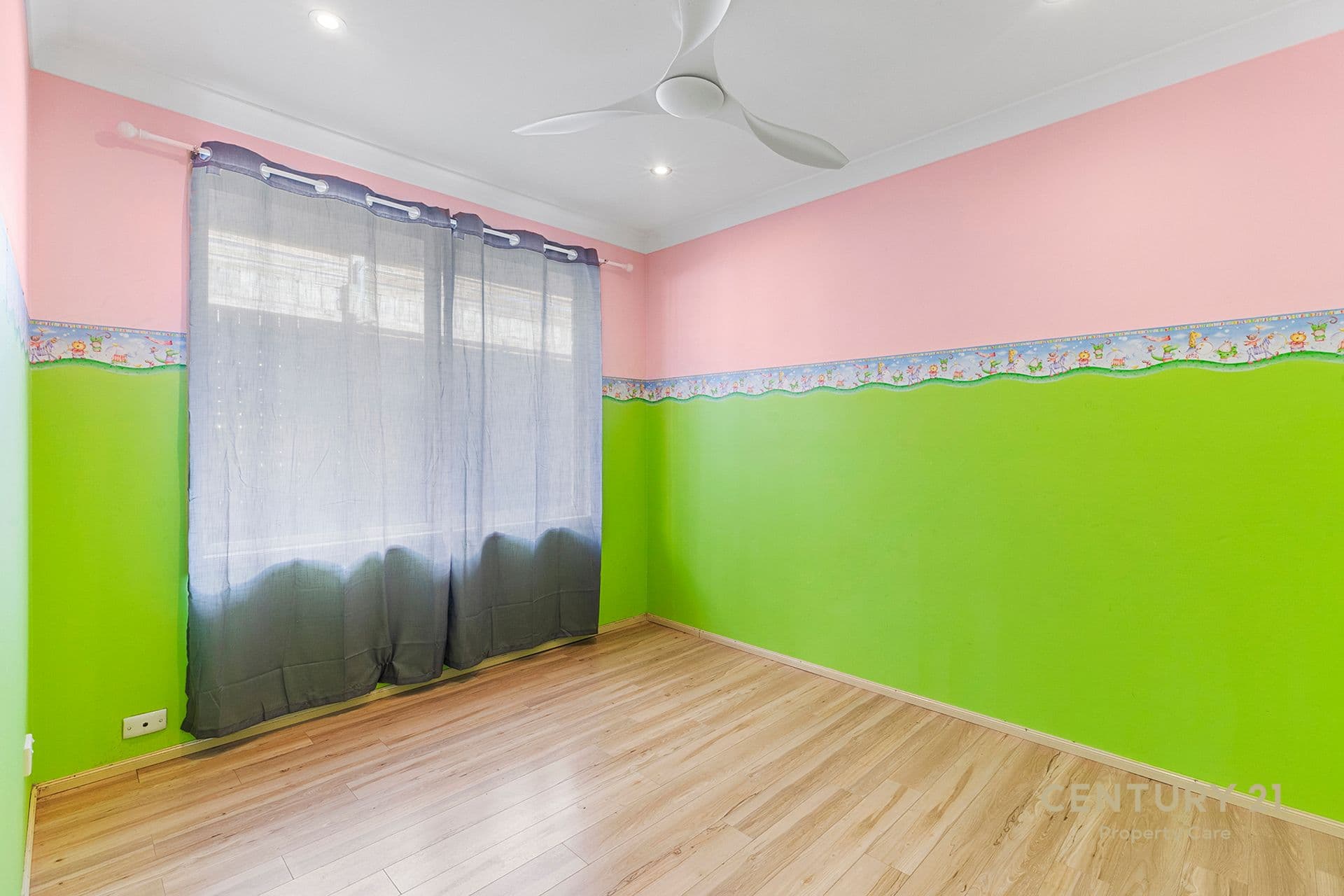 17 Gardiner Street, Minto, NSW, 2566, Minto - Thumbnail 5
