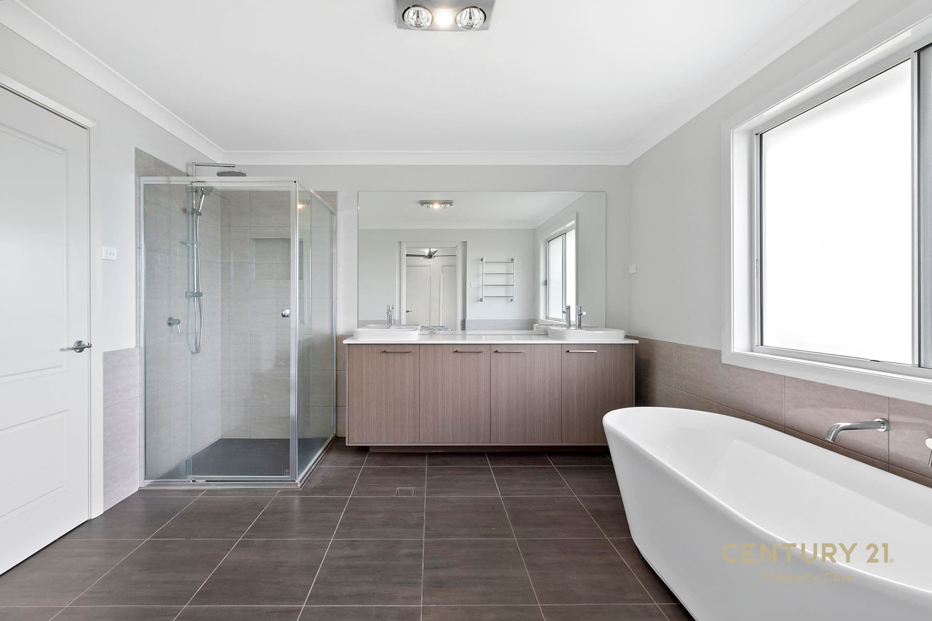 90 Mulholland Avenue, Campbelltown, NSW, 2560, Campbelltown - Thumbnail 5