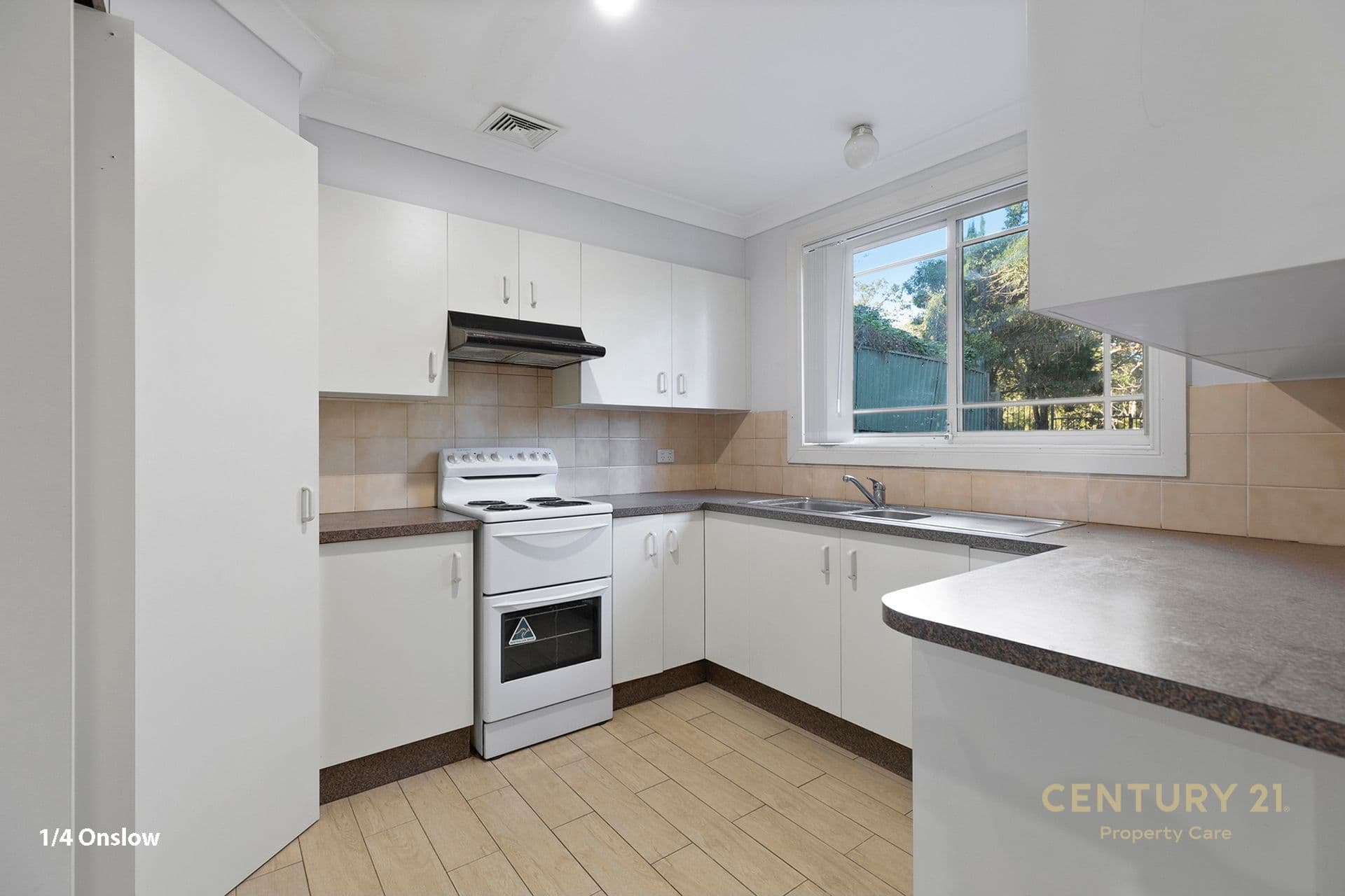 1/4 Onslow Place, Leumeah, NSW, 2560, Leumeah - Thumbnail 6