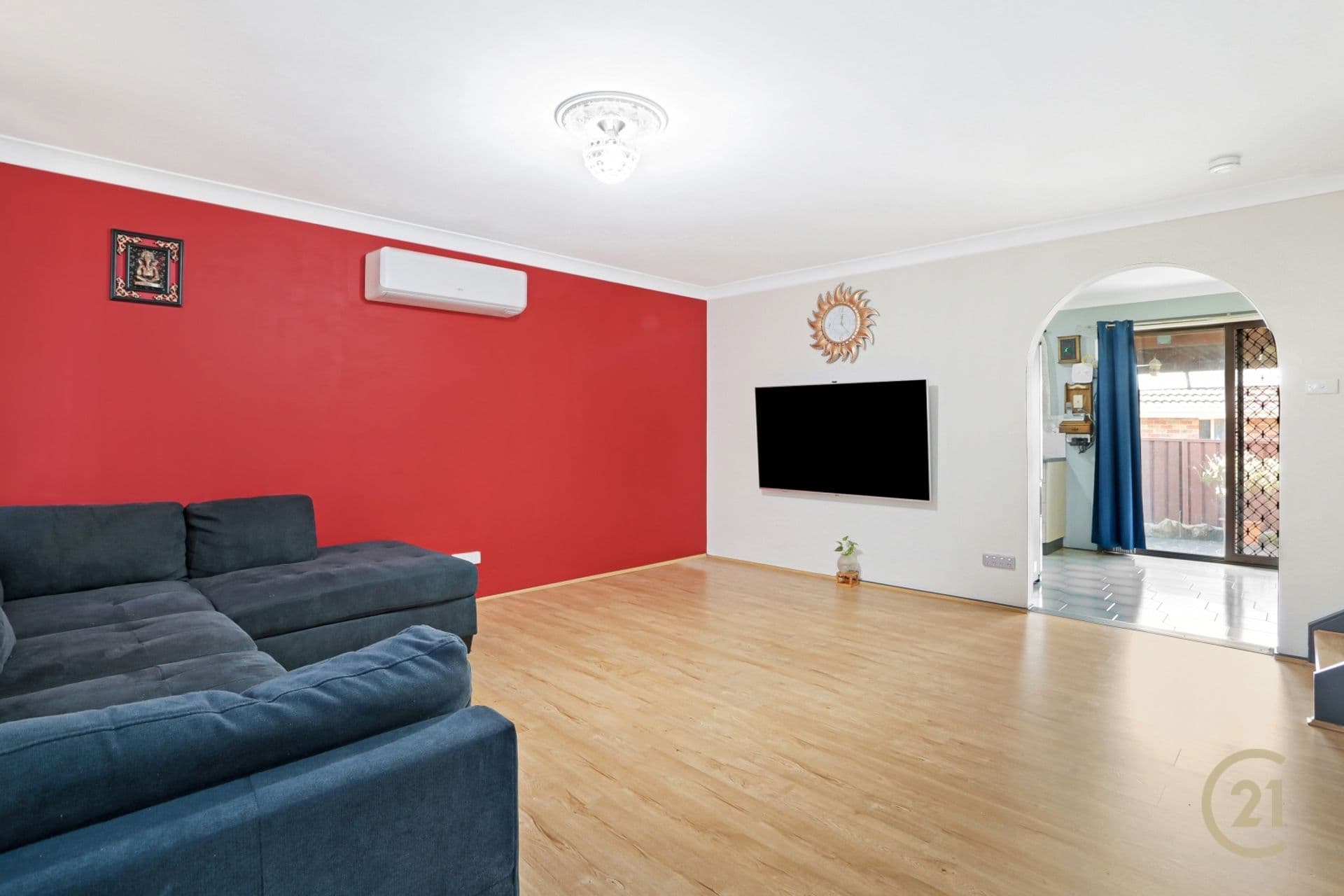 1/25 Porter Street, Minto, NSW, 2566, Minto - Thumbnail 2
