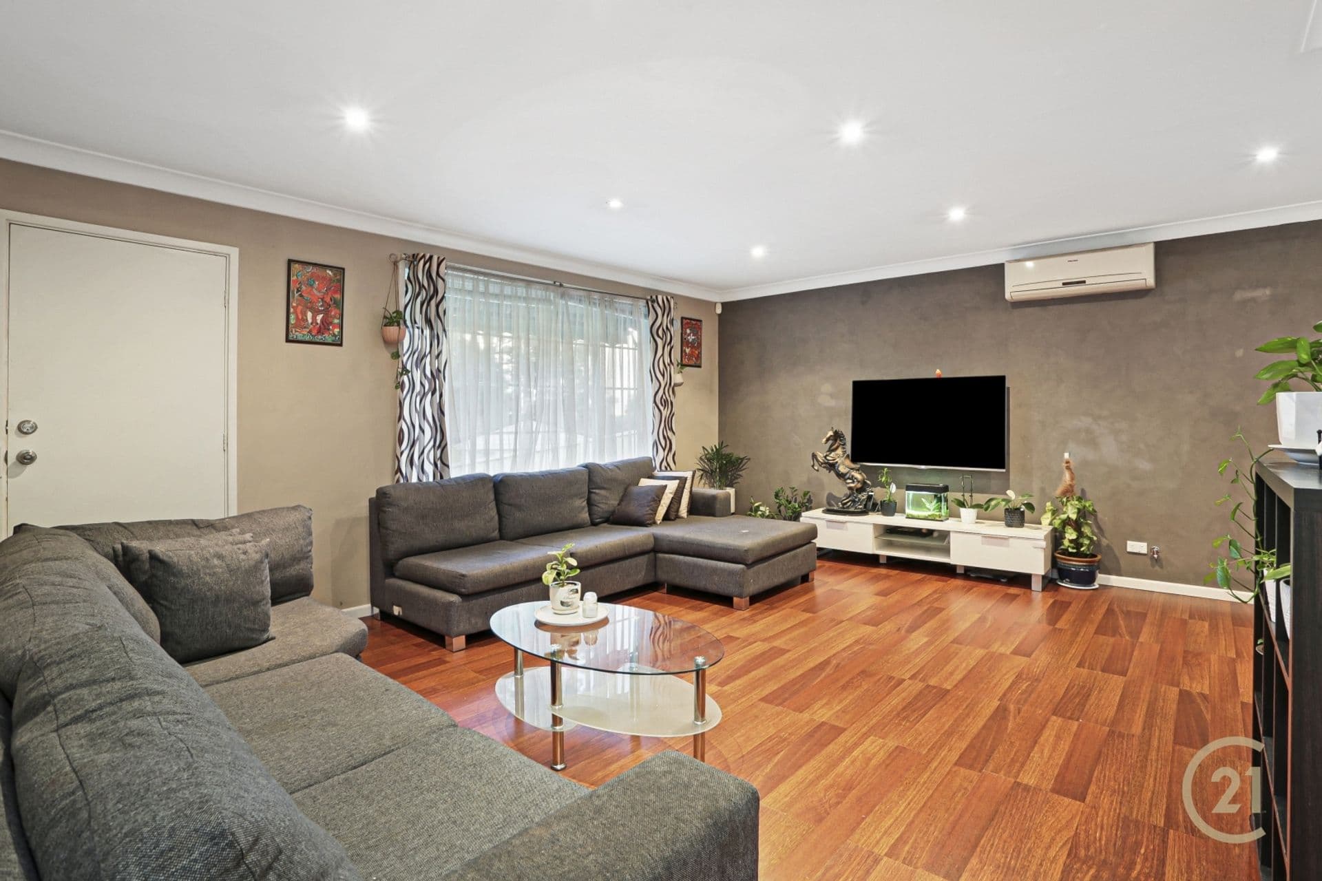 65 Tourmaline Street, Eagle Vale, NSW, 2558, Eagle Vale - Thumbnail 2
