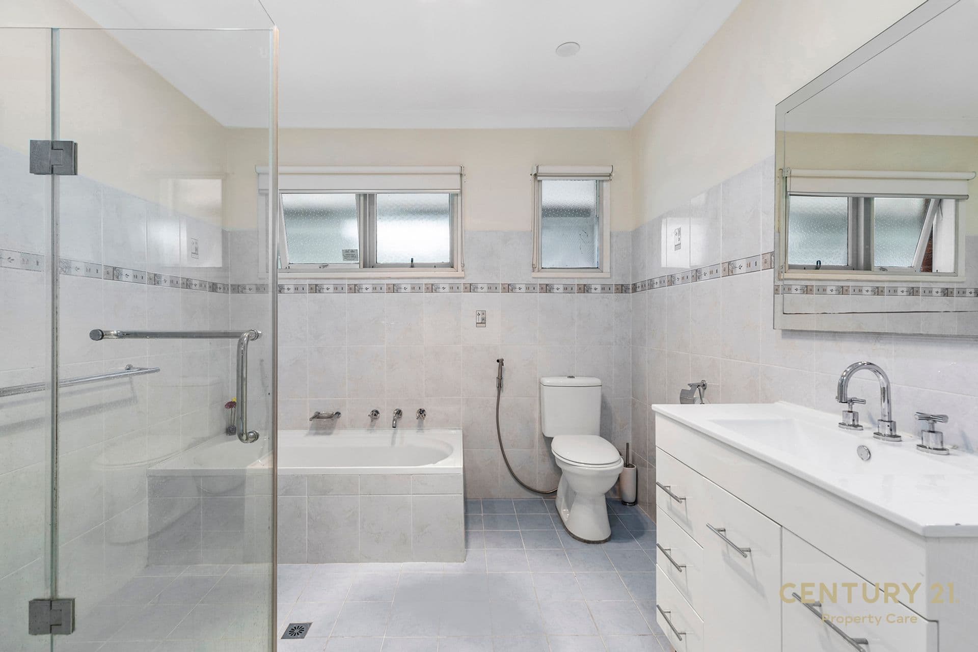 2 Derby Street, Minto, NSW, 2566, Minto - Thumbnail 5