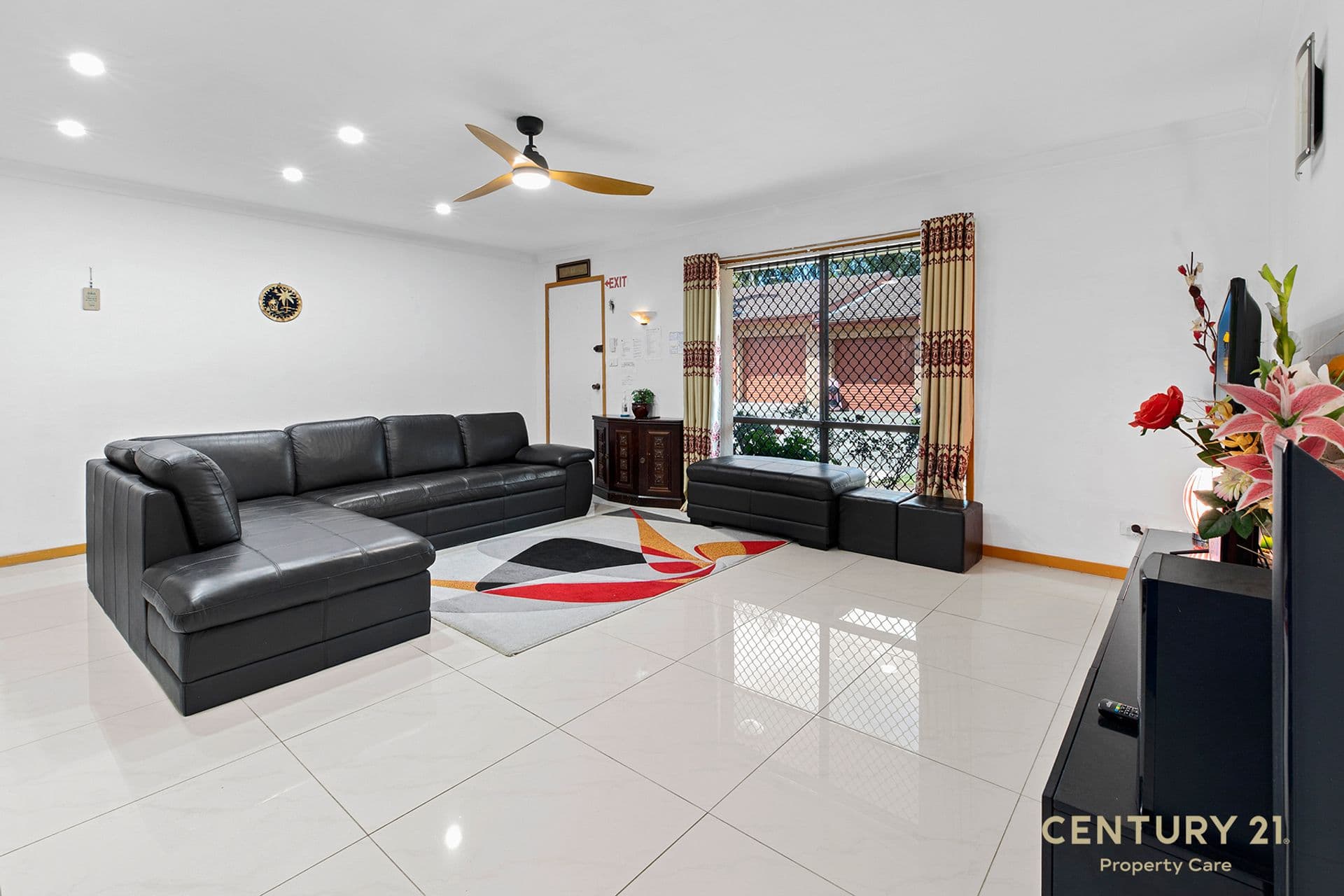 5/3-5 First Avenue, Macquarie Fields, NSW, 2564, Macquarie Fields - Thumbnail 2