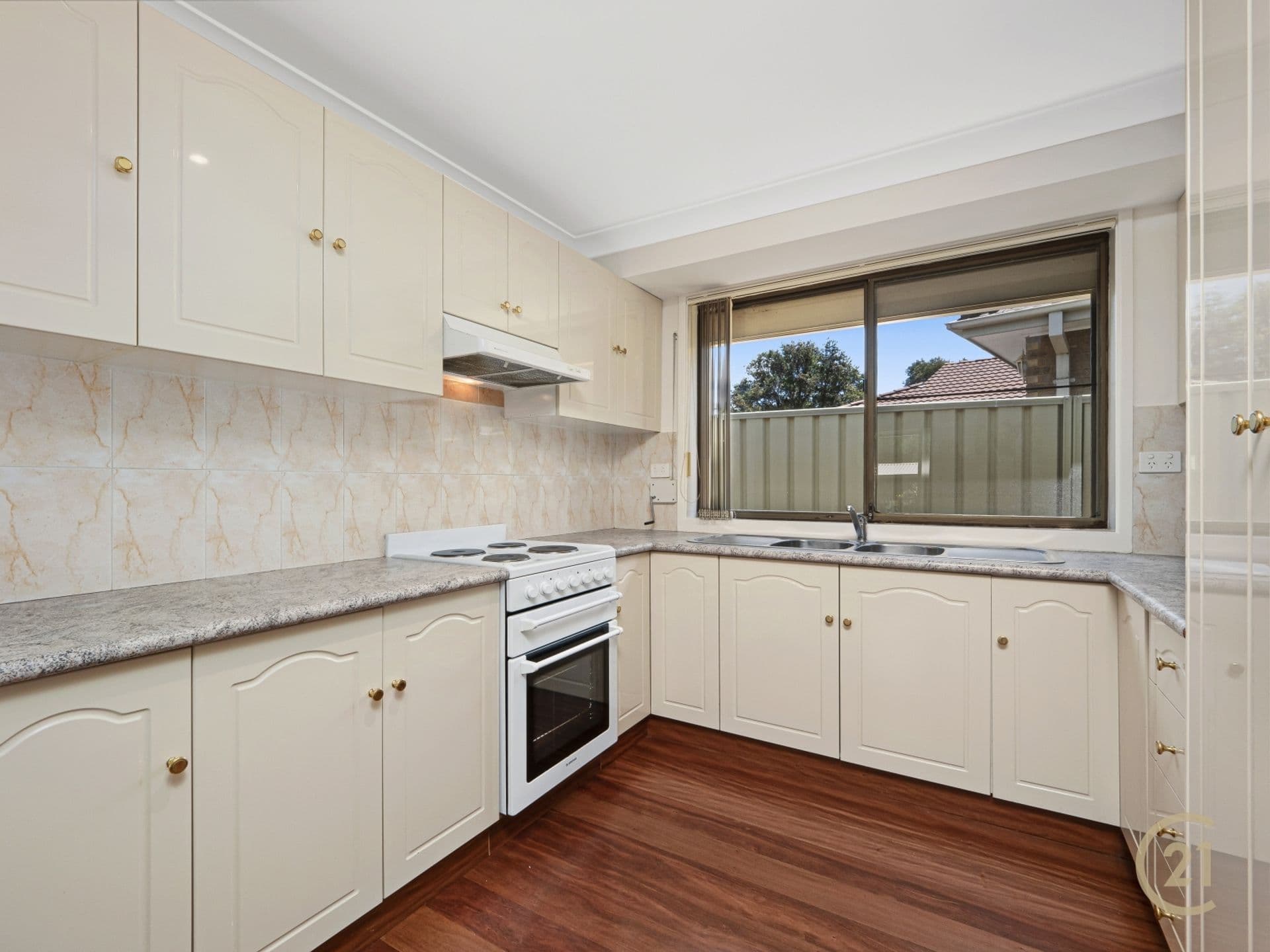 16 Stornoway Avenue, St Andrews, NSW, 2566, St Andrews - Thumbnail 3