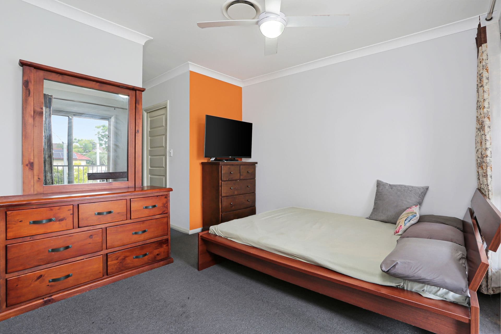 27c Aubrey Street, Ingleburn, NSW, 2565, Ingleburn - Thumbnail 4