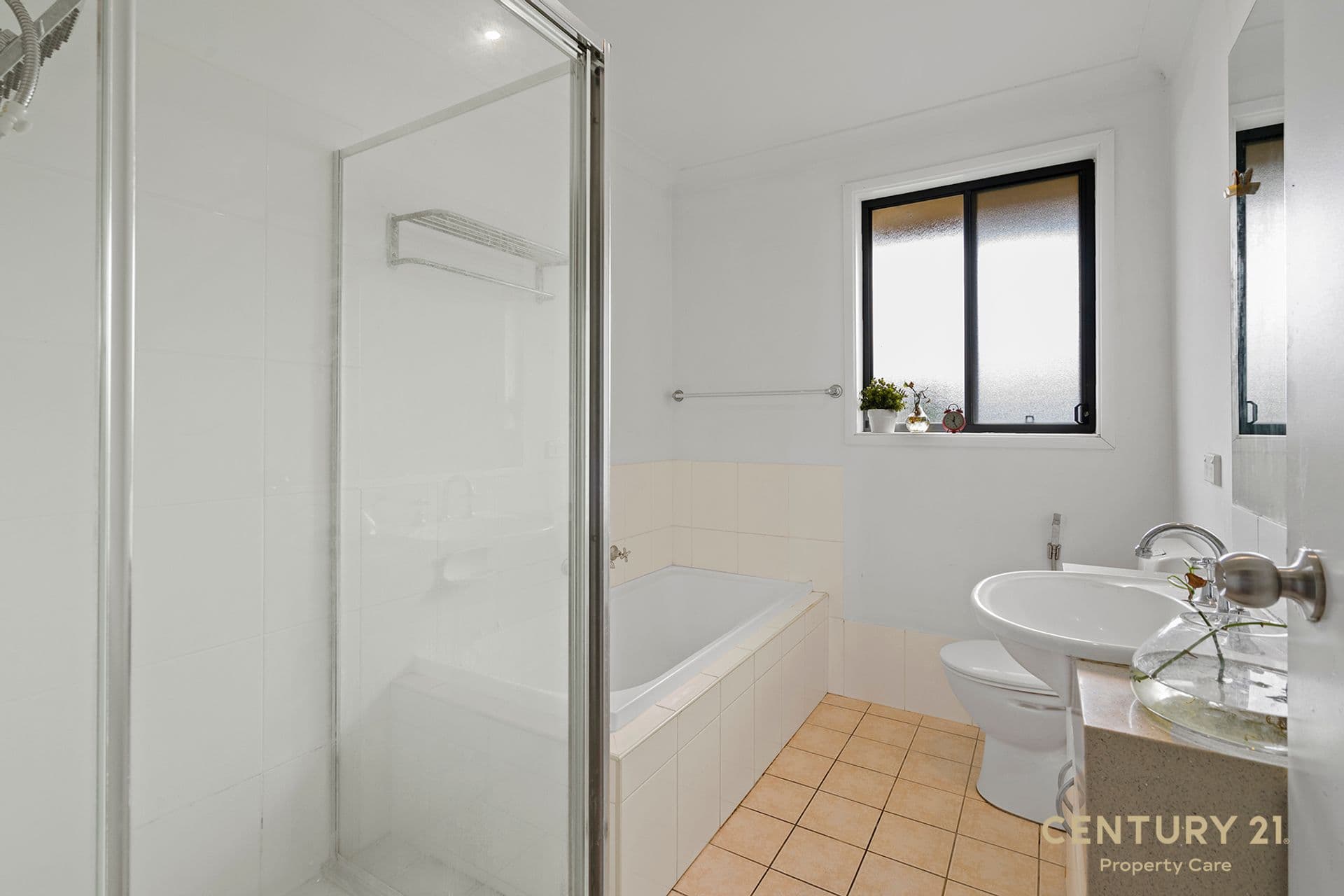 9/14 Benham Road, Minto, NSW, 2566, Minto - Thumbnail 7