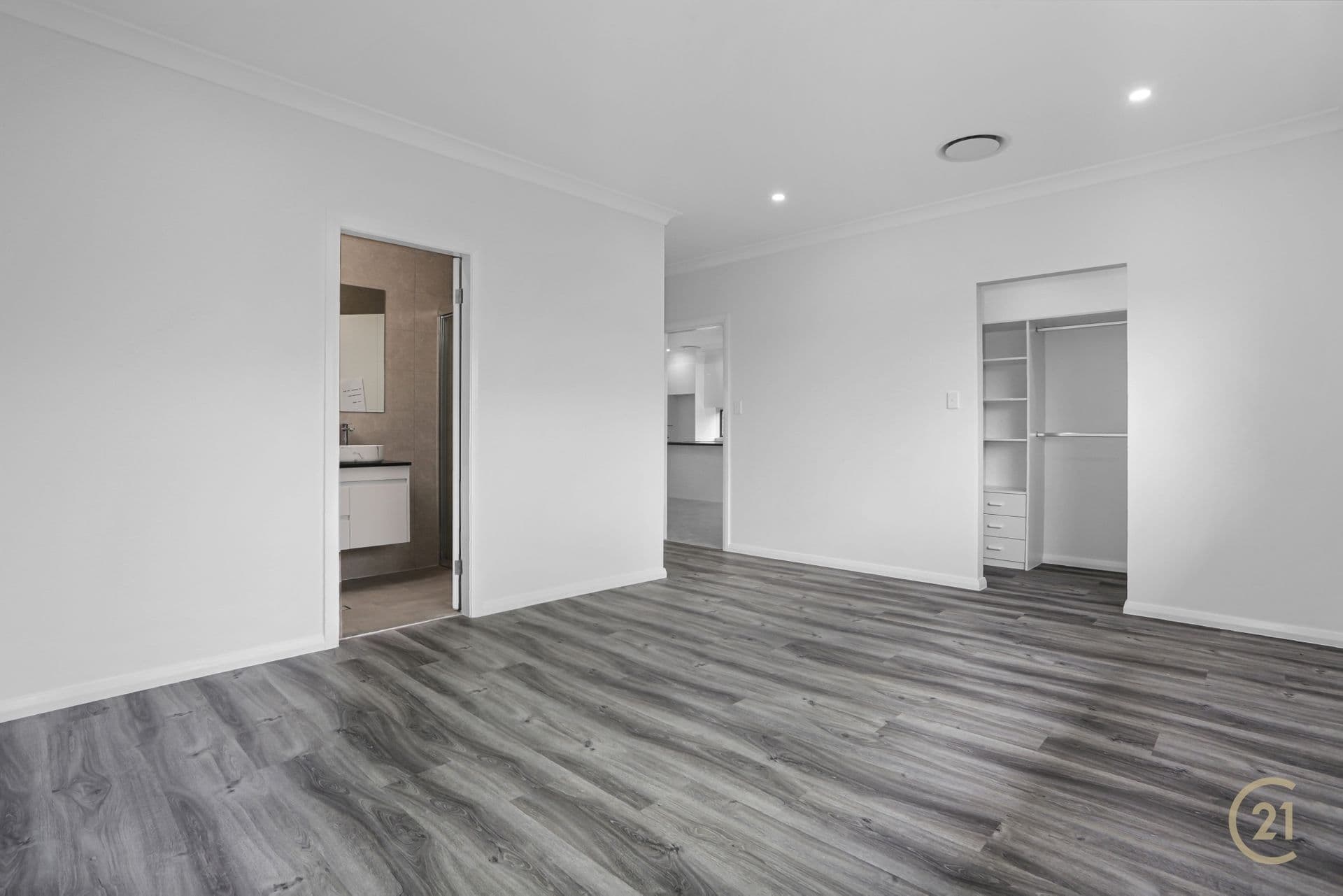 17 Mcevoy Street, Oran Park, NSW, 2570, Oran Park - Thumbnail 4