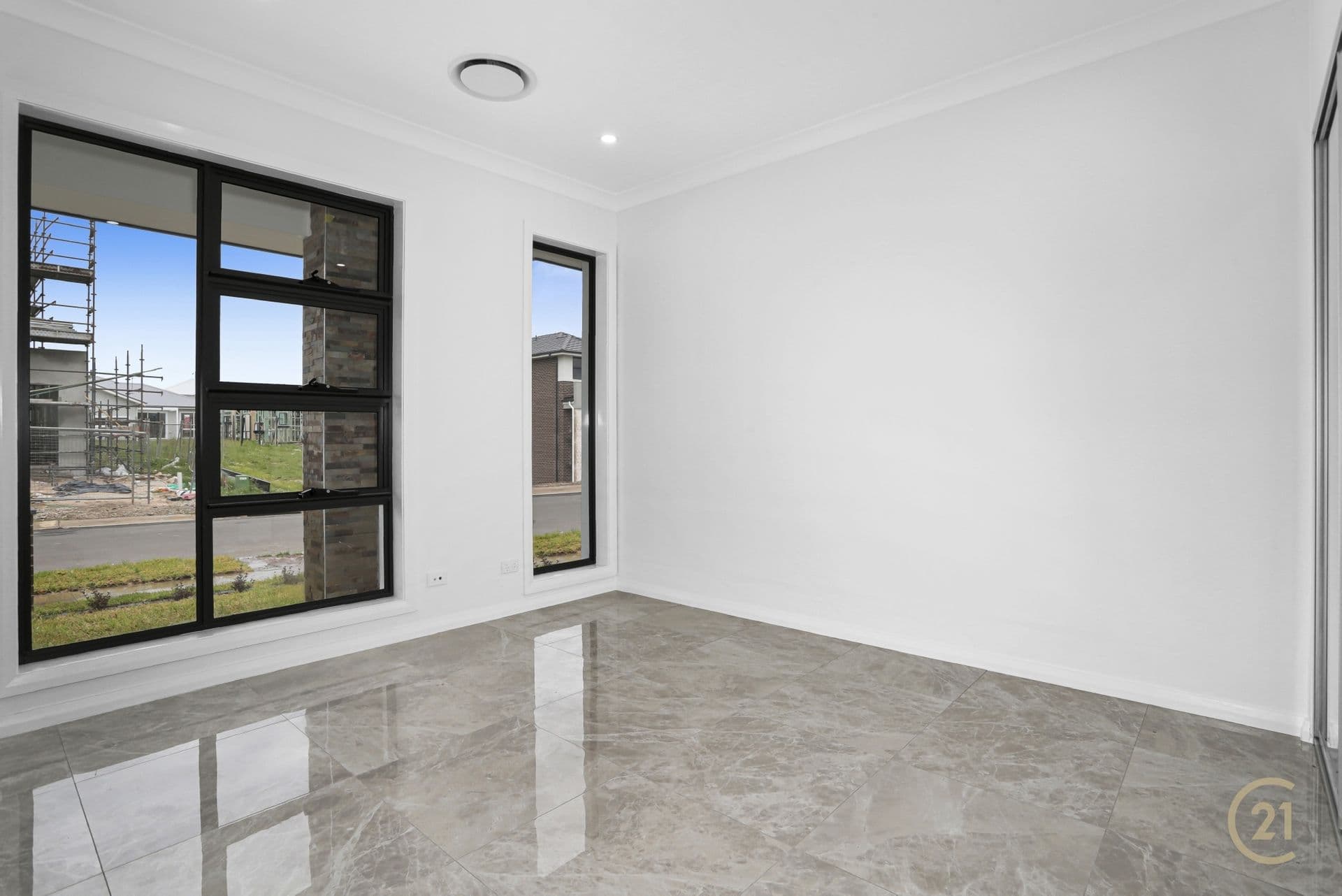 17 Mcevoy Street, Oran Park, NSW, 2570, Oran Park - Thumbnail 7