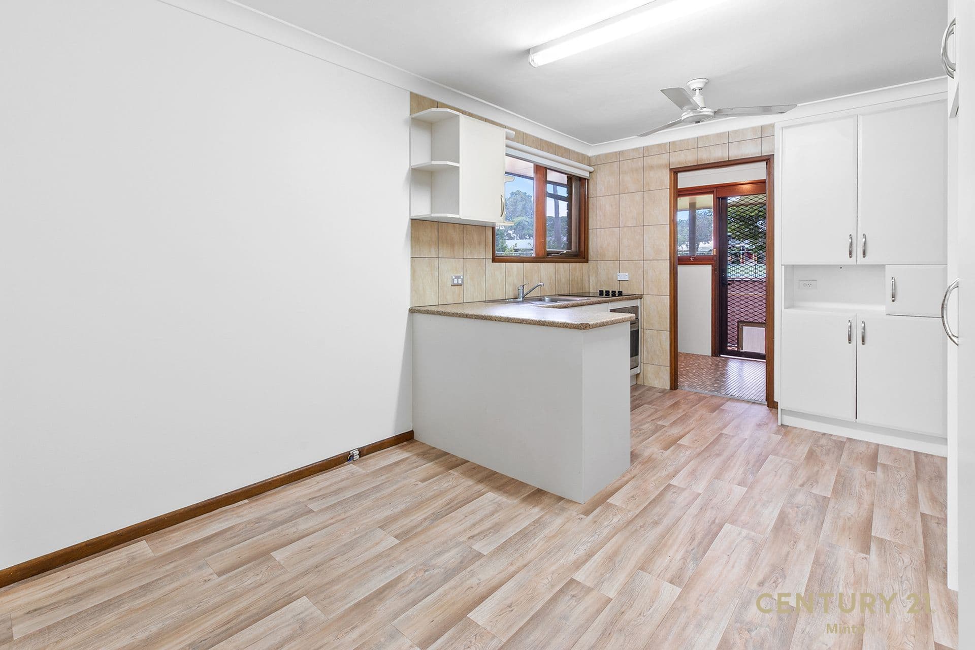 1/59 Carlisle Street, Ingleburn, NSW, 2565, Ingleburn - Thumbnail 5