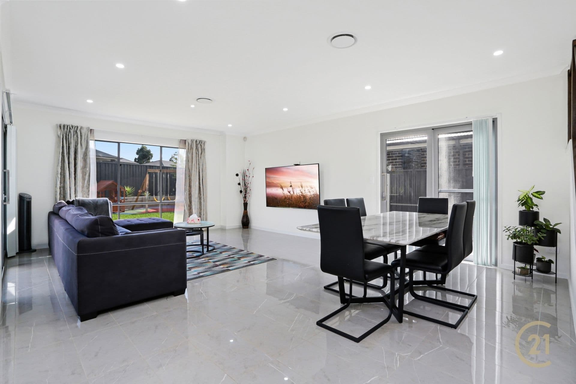 26 Poulton Terrace, Campbelltown, NSW, 2560, Campbelltown - Thumbnail 3