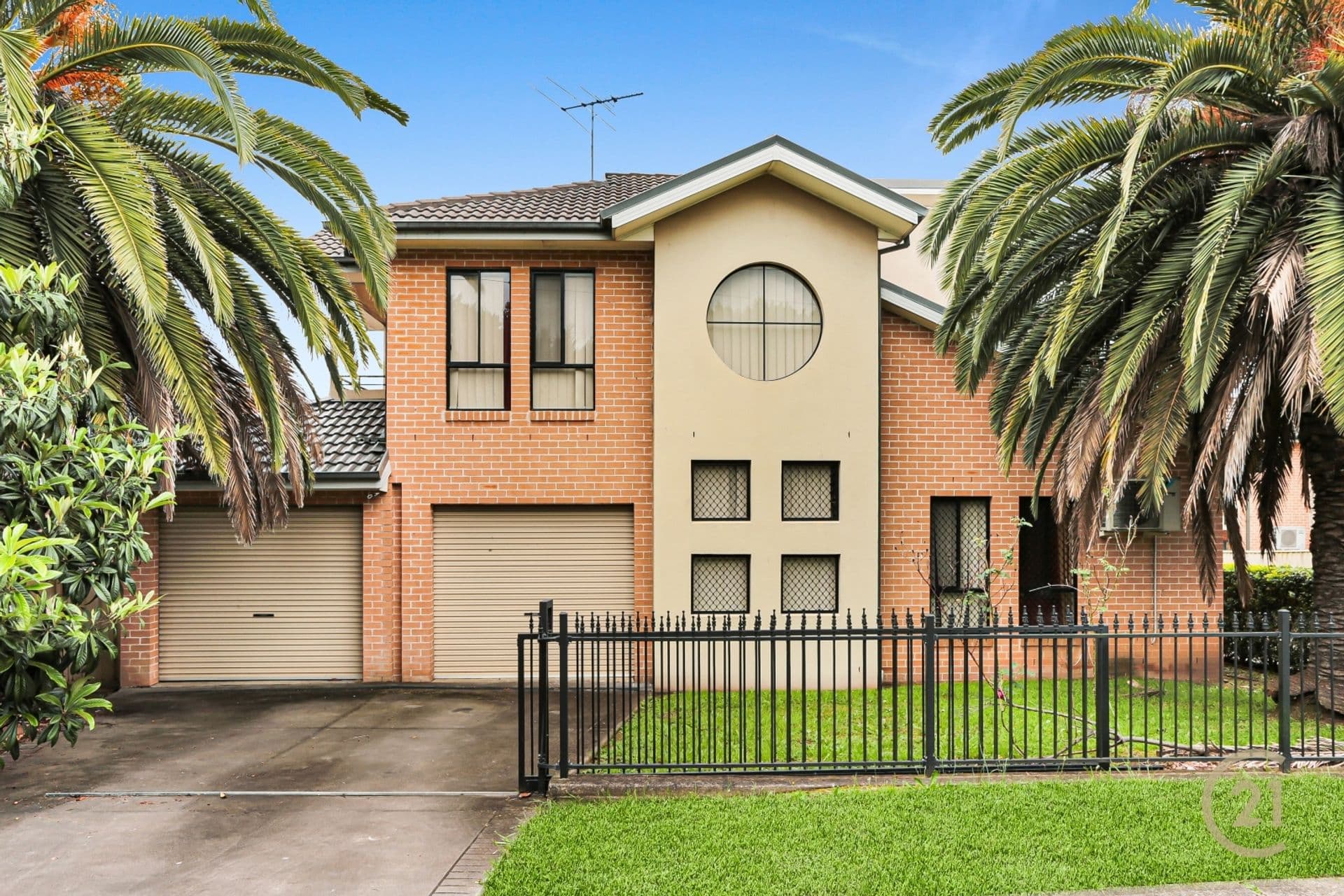 2/7-9 Pembroke Road, Minto, NSW, 2566, Minto - Image 1