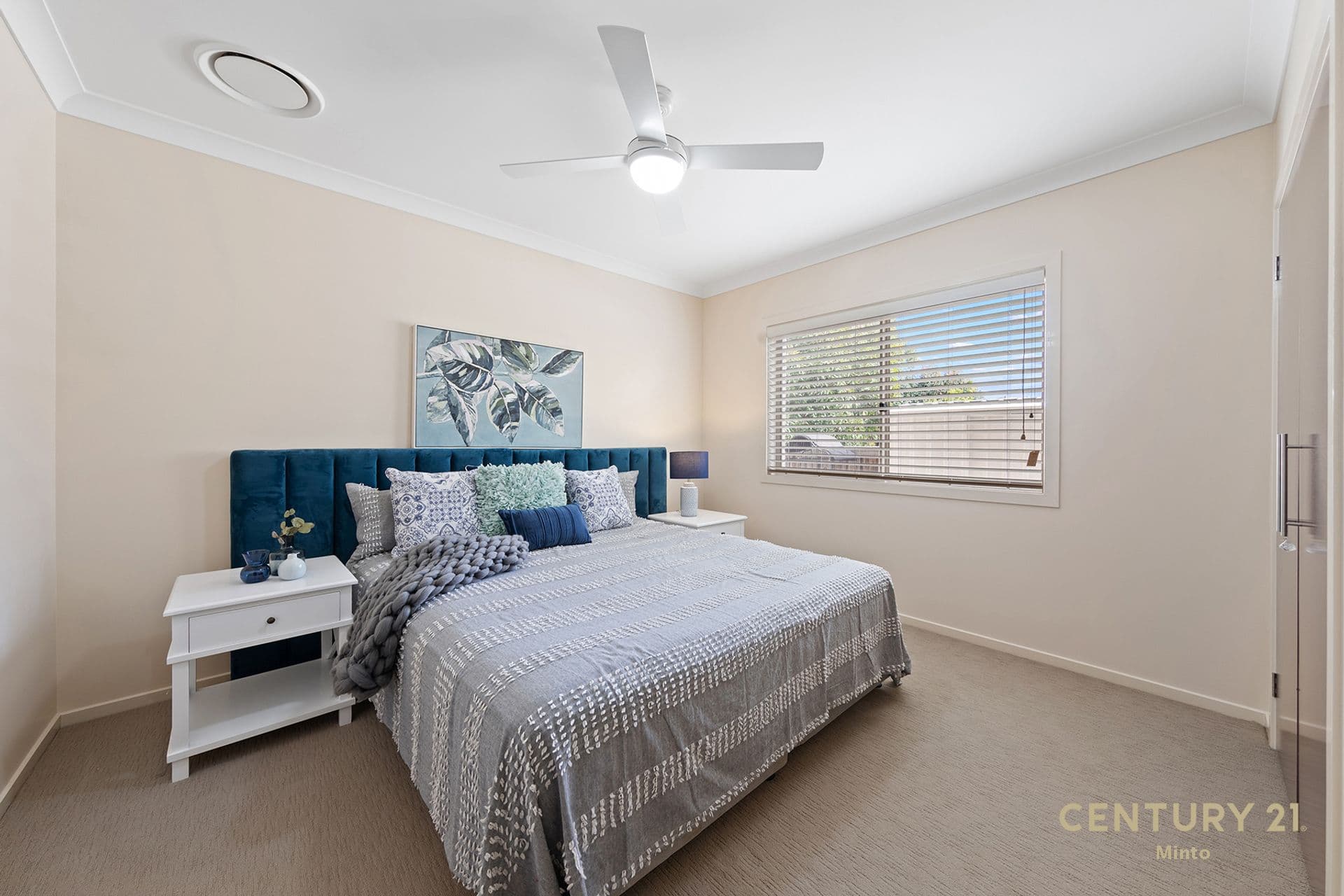 1 Torbreck Street, Minto, NSW, 2566, Minto - Thumbnail 8