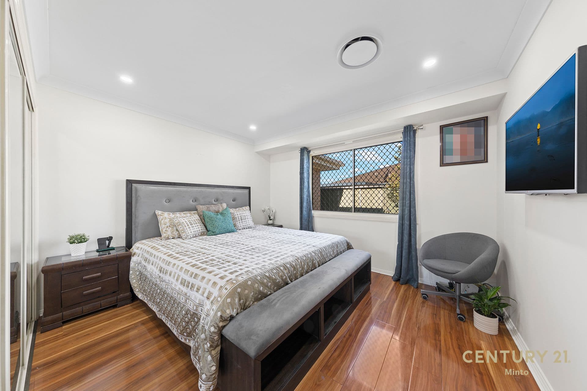4 Webb Place, Minto, NSW, 2566, Minto - Thumbnail 4