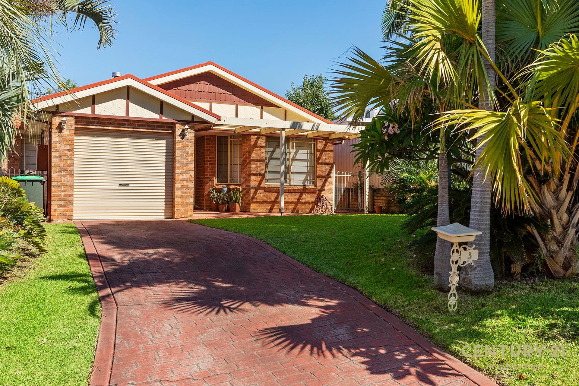 3 Kalbarri Crescent, Bow Bowing, NSW, 2566, Bow Bowing - Image 1