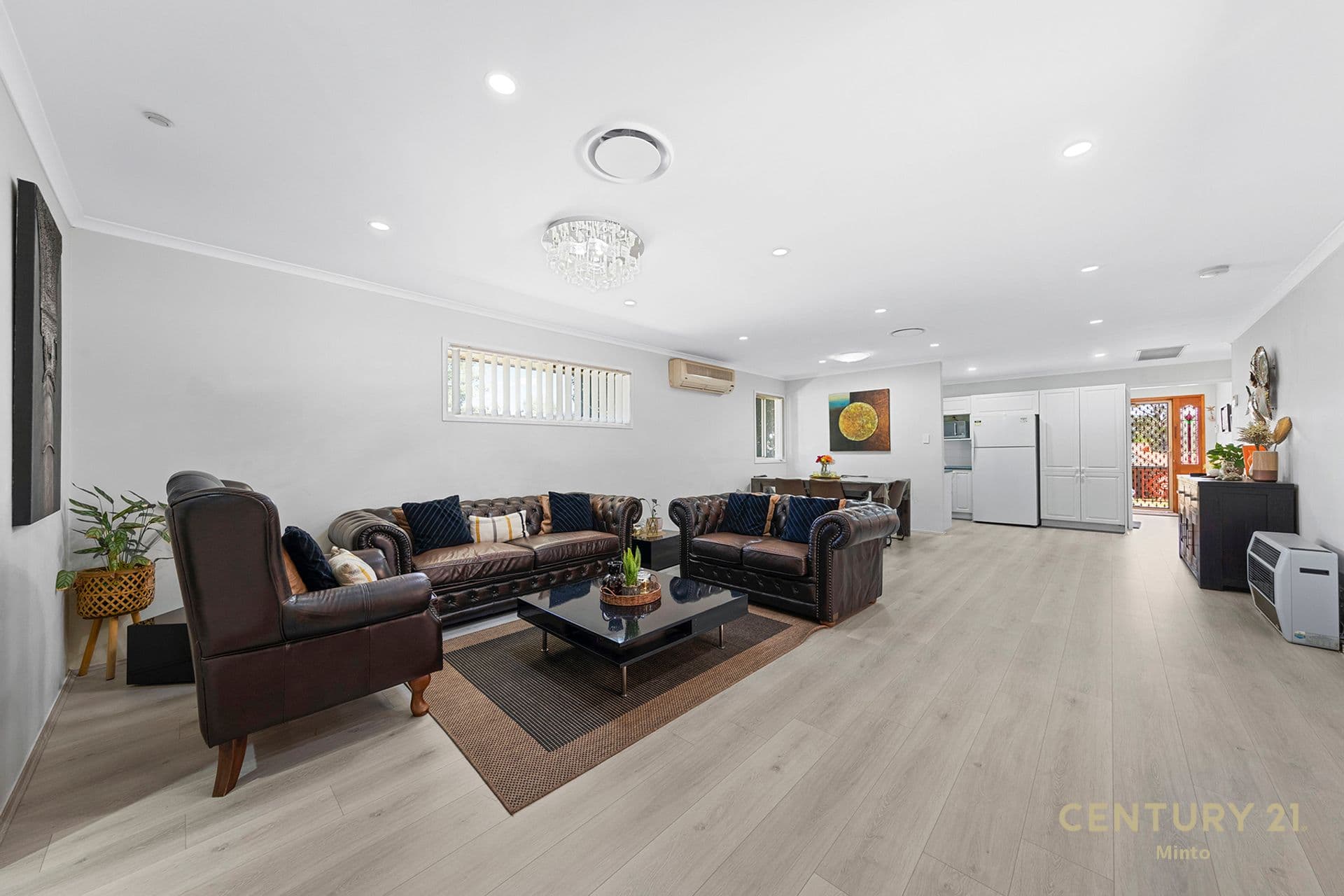 9 Balook Crescent, Bradbury, NSW, 2560, Bradbury - Thumbnail 3