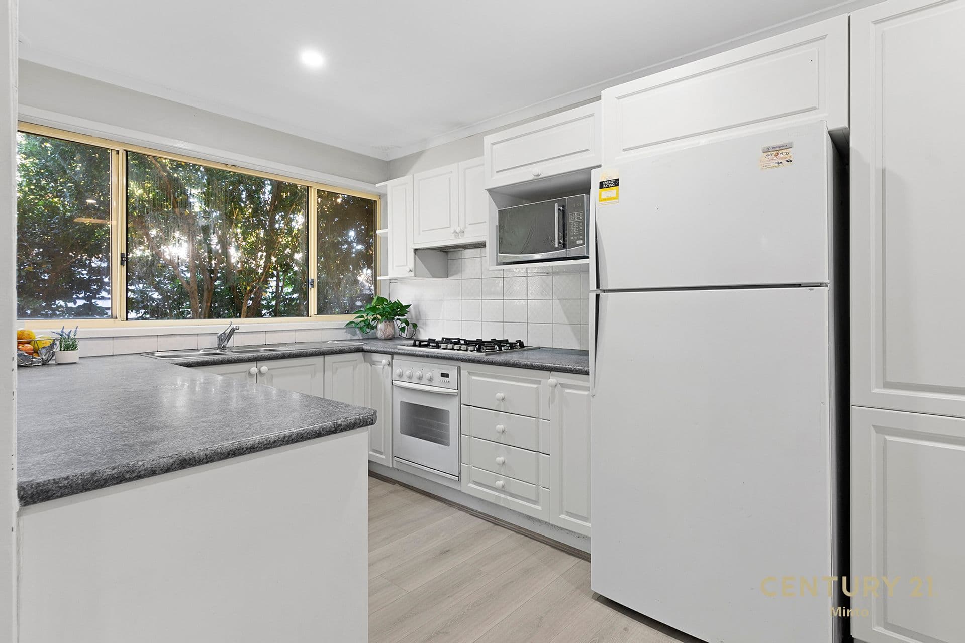 9 Balook Crescent, Bradbury, NSW, 2560, Bradbury - Thumbnail 6