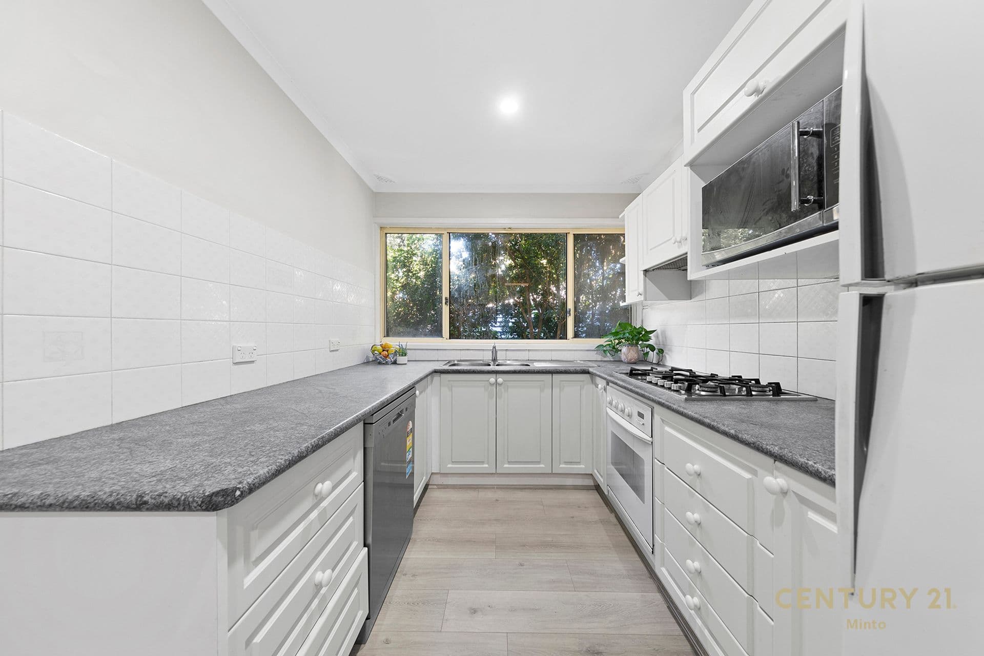 9 Balook Crescent, Bradbury, NSW, 2560, Bradbury - Thumbnail 7