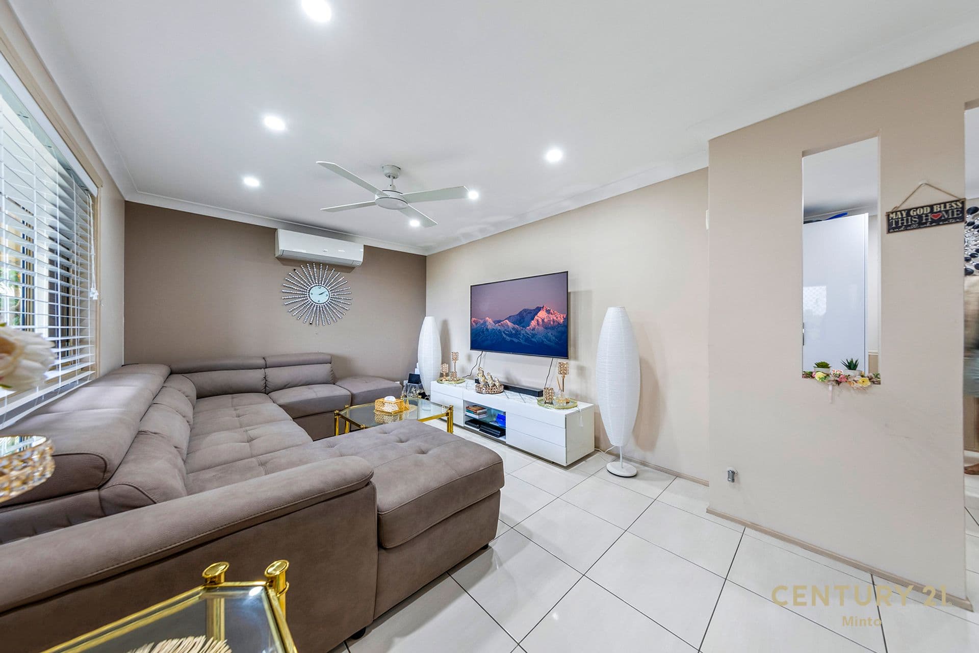 35 Aquamarine Drive, Eagle Vale, NSW, 2558, Eagle Vale - Thumbnail 4