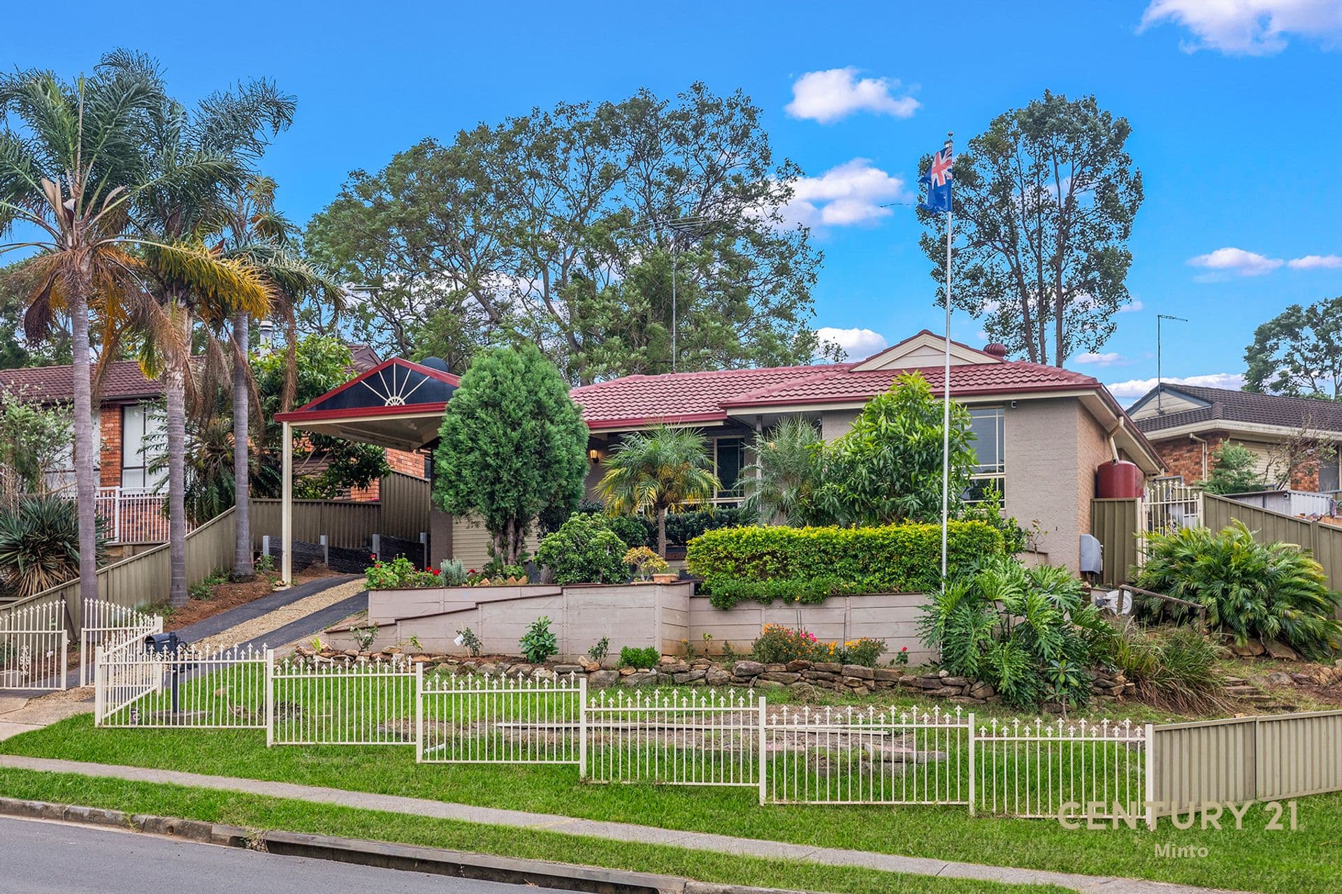 35 Aquamarine Drive, Eagle Vale, NSW, 2558, Eagle Vale - Thumbnail 2