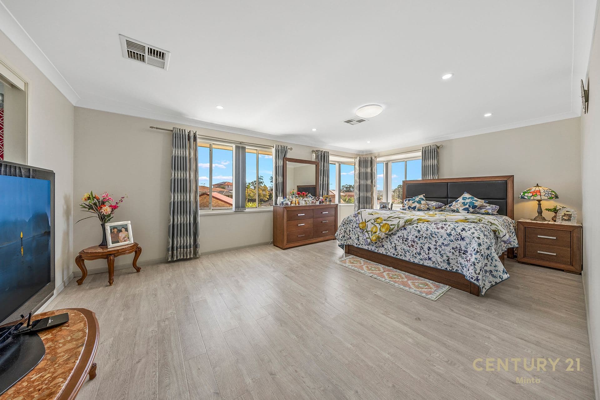 79 Guernsey Avenue, Minto, NSW, 2566, Minto - Thumbnail 6