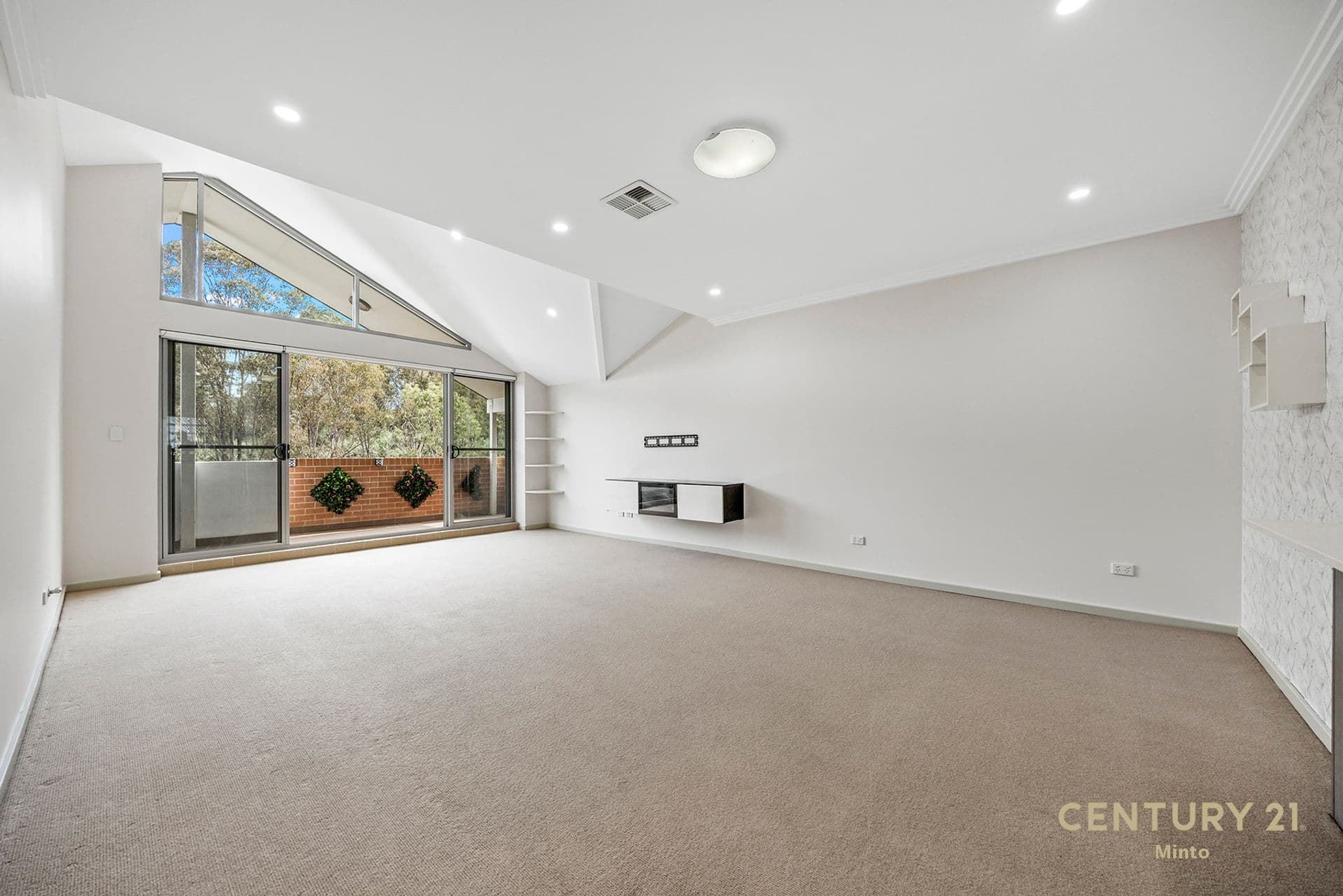 32/1-5 Parkside Crescent, Campbelltown, NSW, 2560, Campbelltown - Thumbnail 4