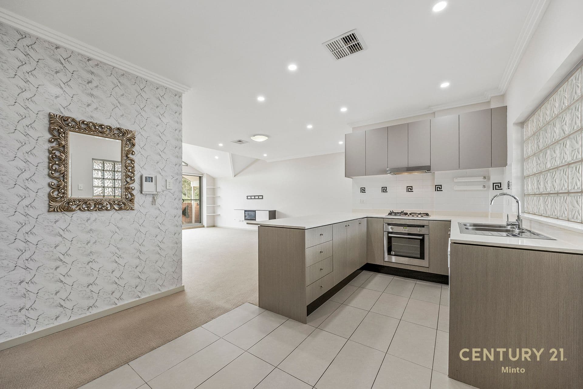32/1-5 Parkside Crescent, Campbelltown, NSW, 2560, Campbelltown - Thumbnail 3