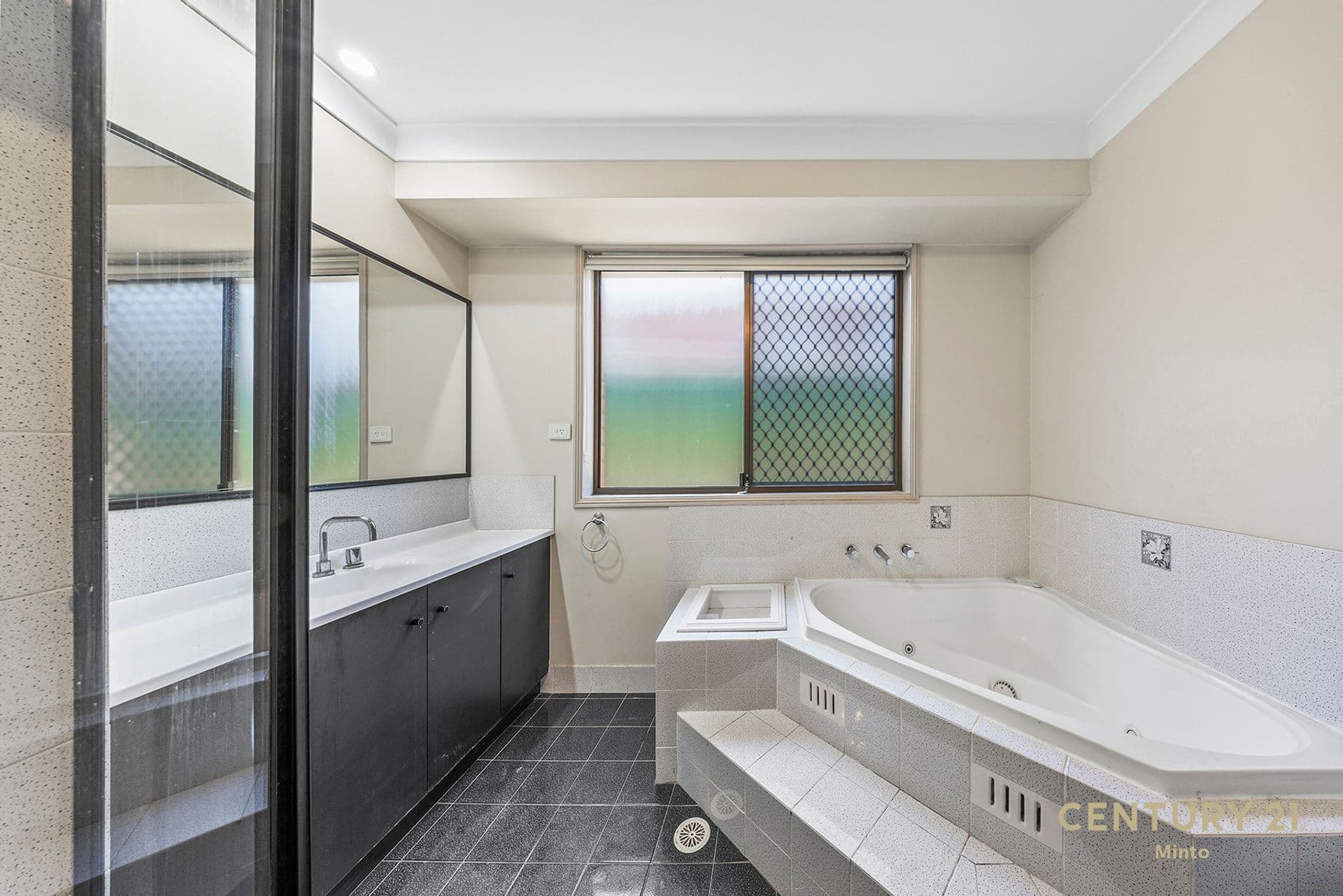 60 Central Park Drive, Bow Bowing, NSW, 2566, Bow Bowing - Thumbnail 7