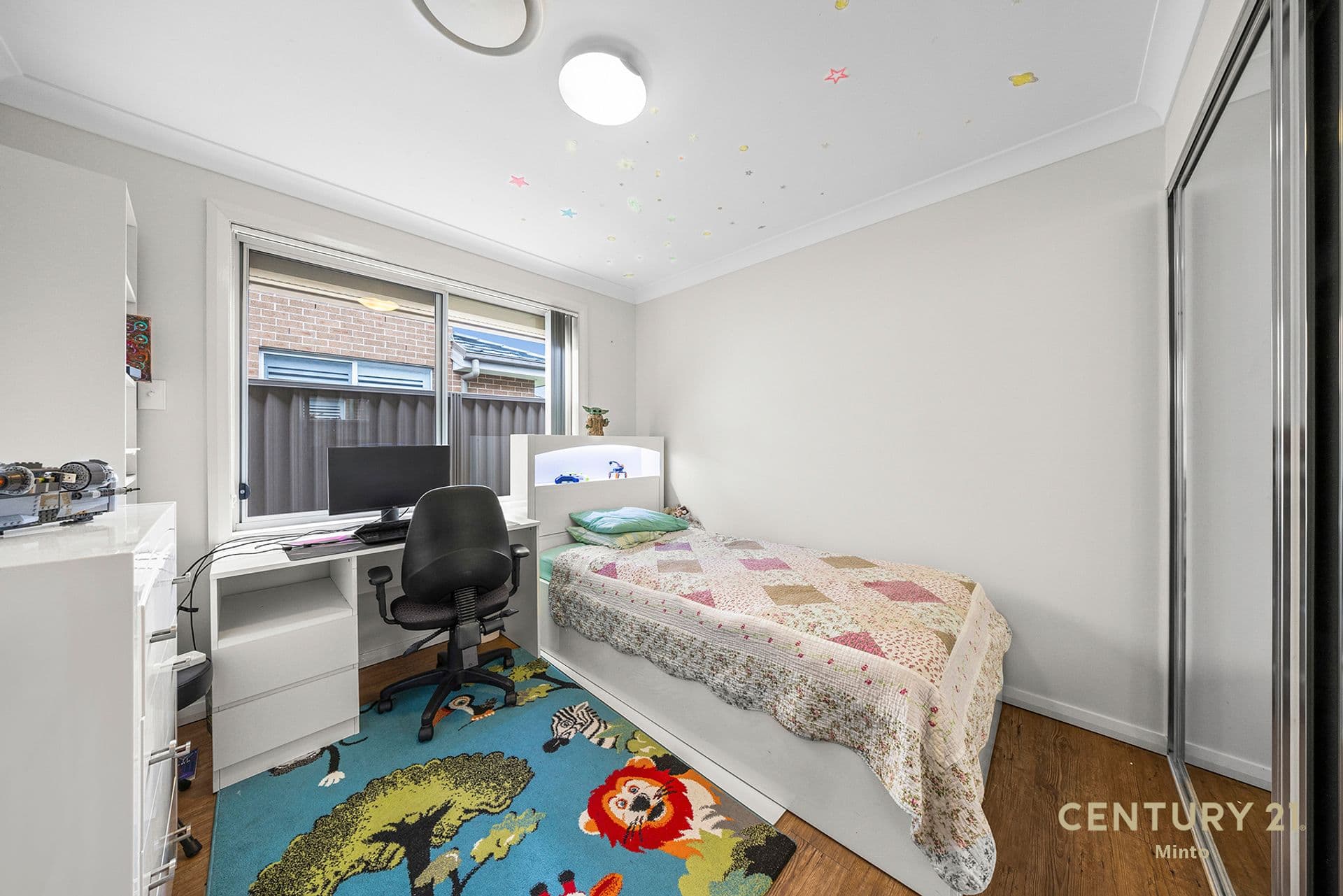 24 Sarah Hollands Drive, Carnes Hill, NSW, 2171, Carnes Hill - Thumbnail 7