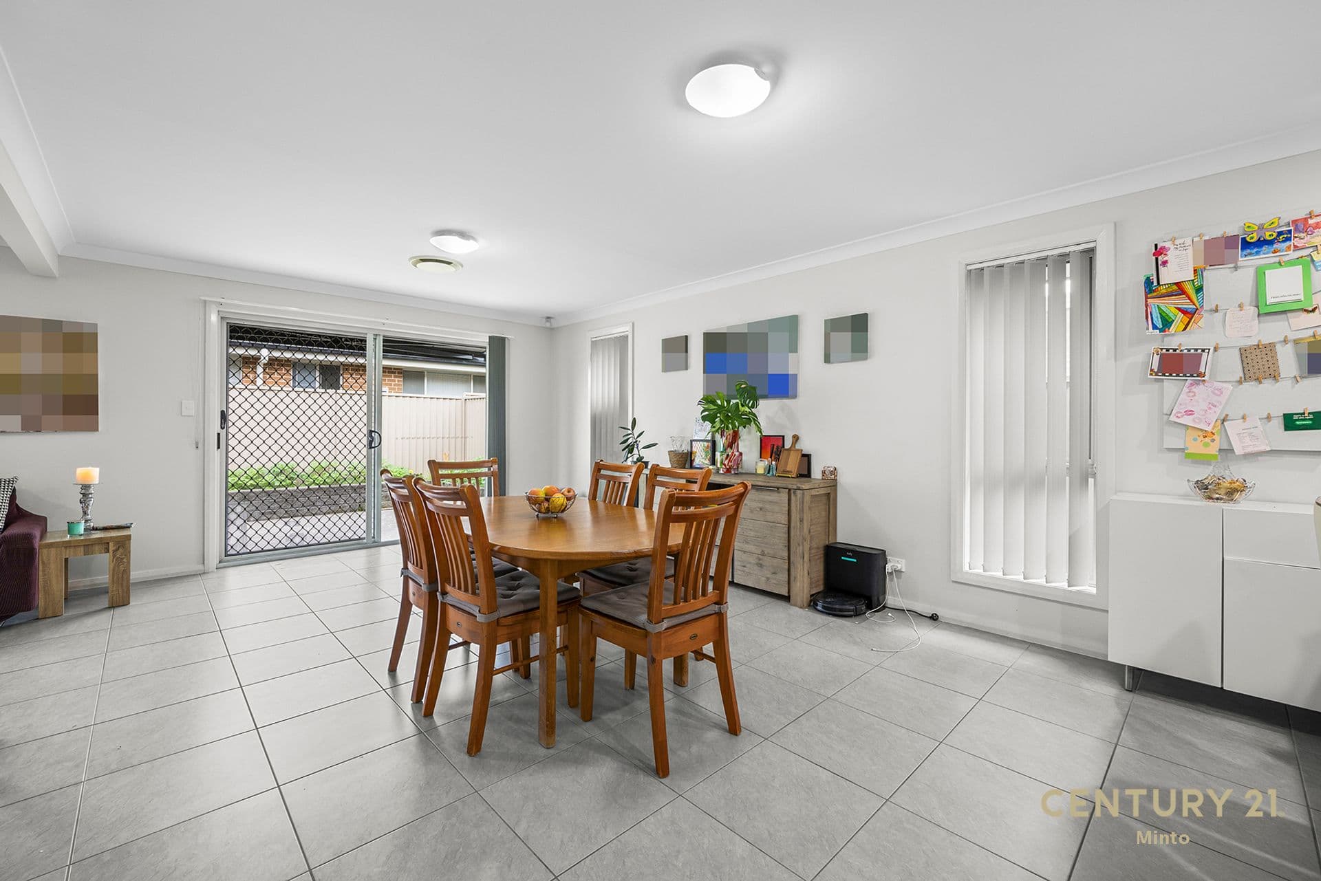 24 Sarah Hollands Drive, Carnes Hill, NSW, 2171, Carnes Hill - Thumbnail 4