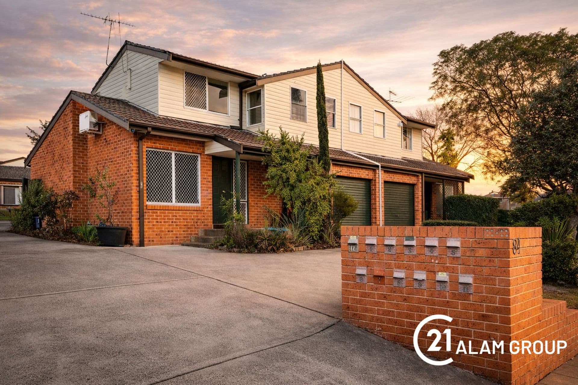 10 / 84 Townson Avenue, Minto, NSW, 2566, Minto - Image 1